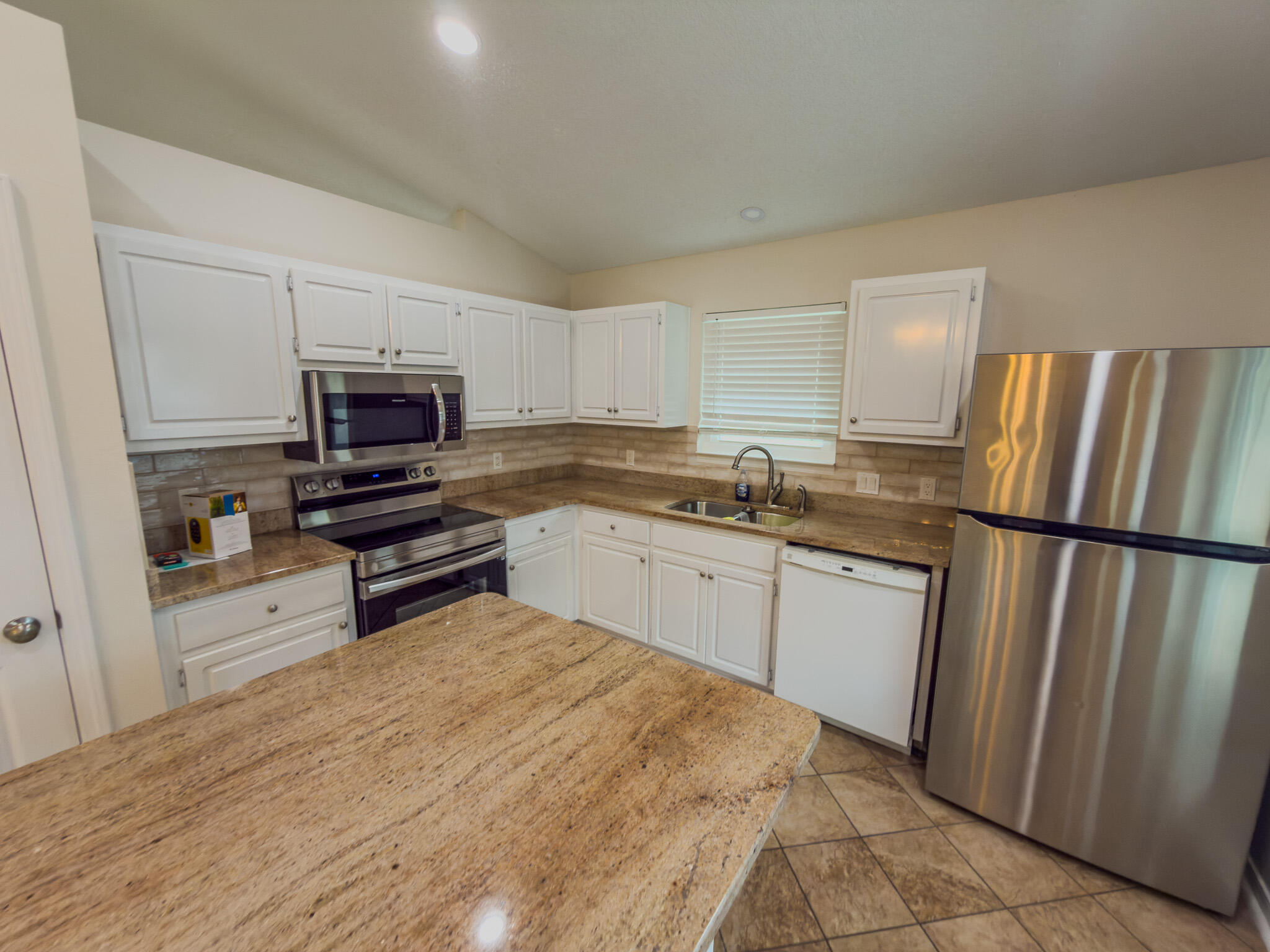 1783 Ivalea Circle