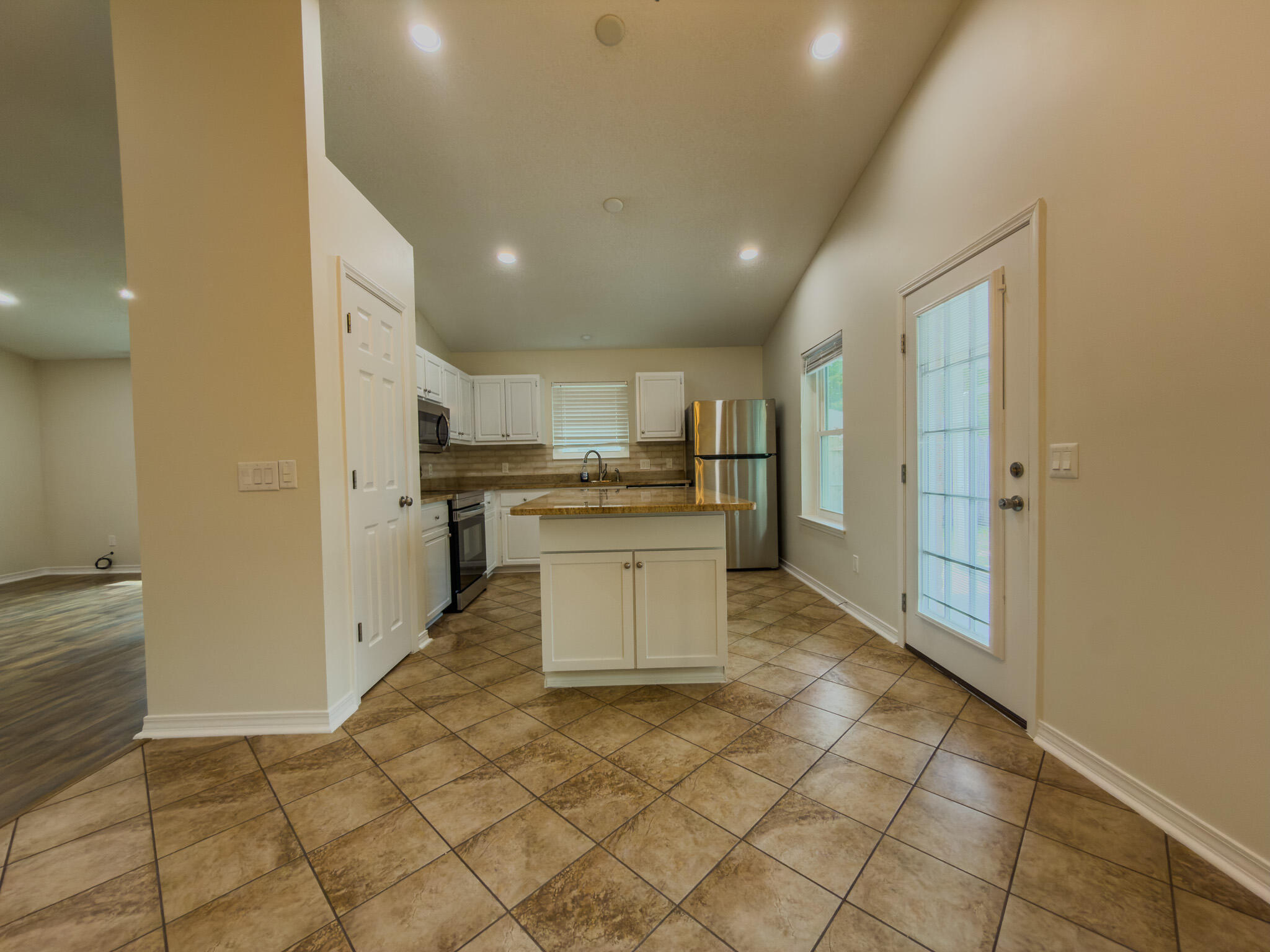 1783 Ivalea Circle