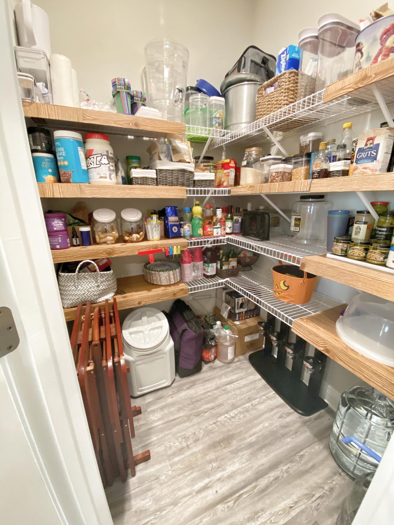 3605 Turquoise Drive