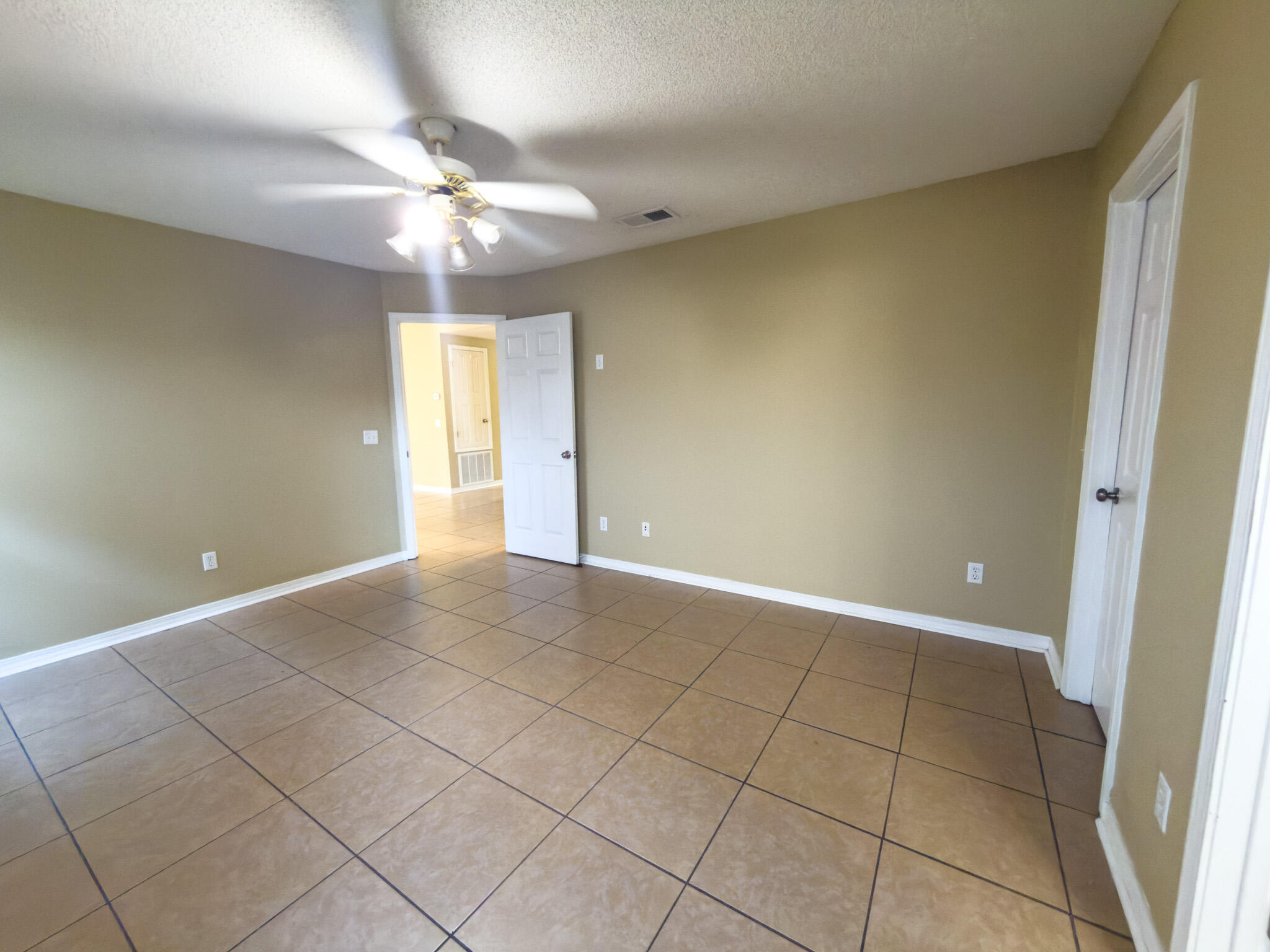 9760 Seafarers Way