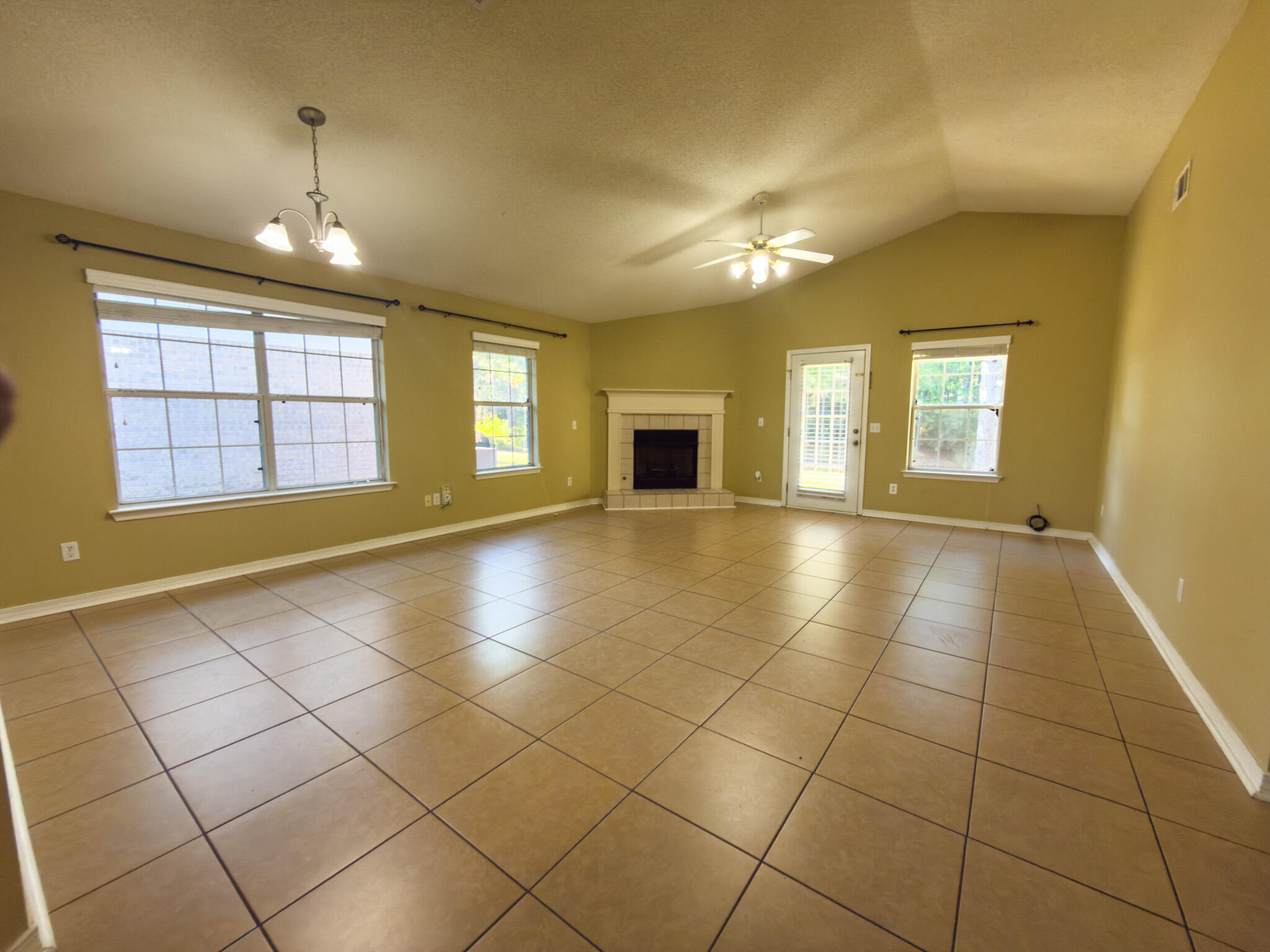 9760 Seafarers Way