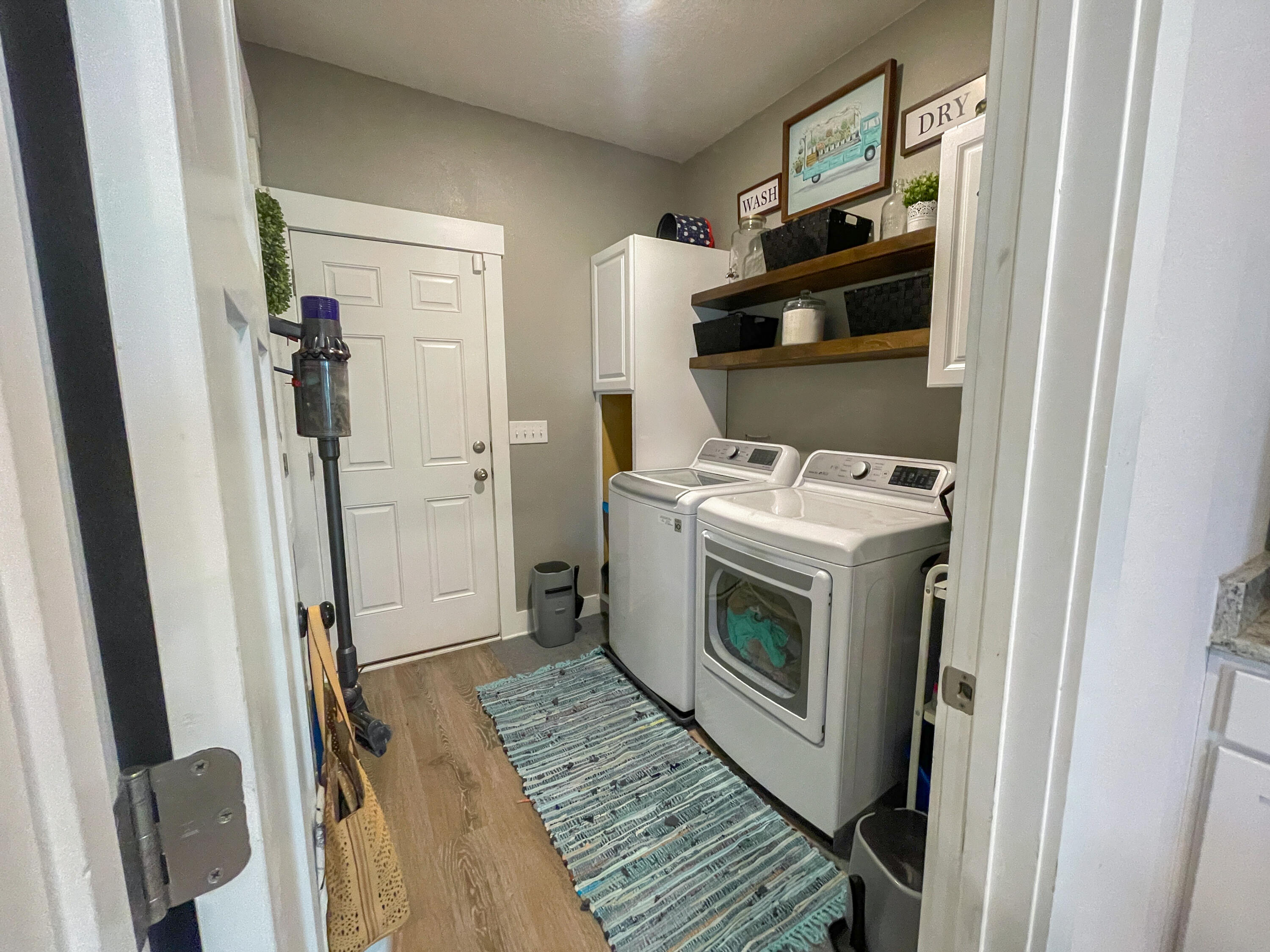 2301 Cloudberry Drive