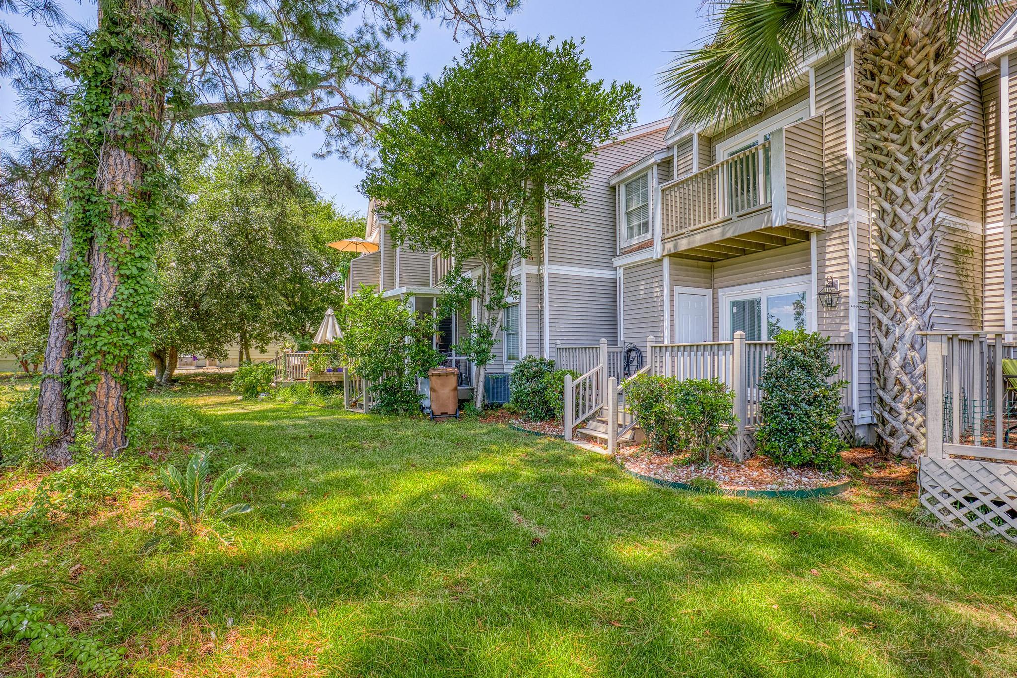 1185 Lionsgate Lane