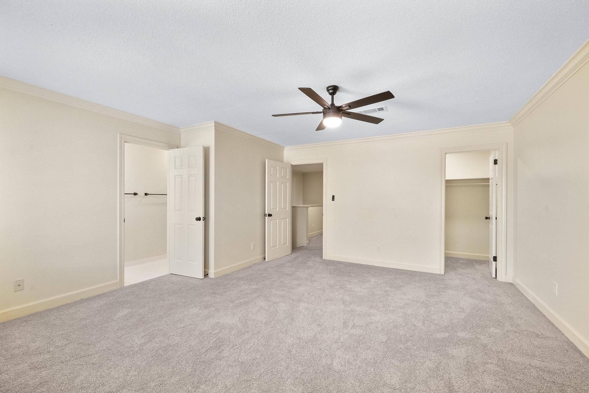 1185 Lionsgate Lane