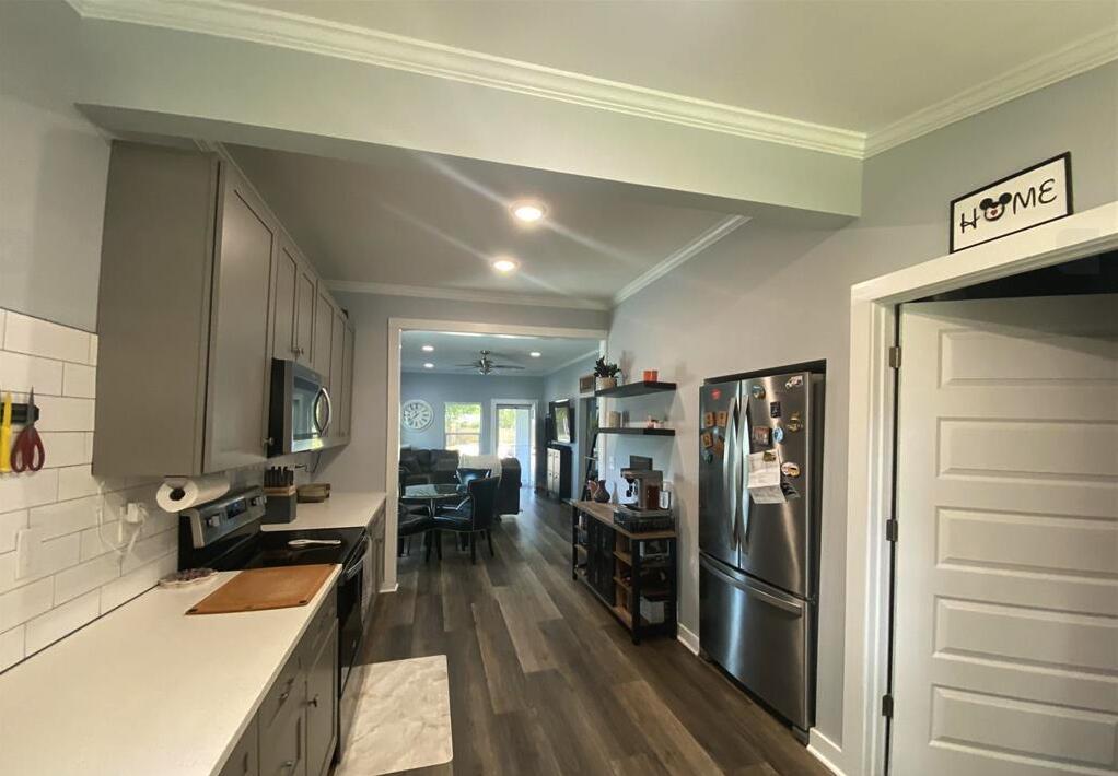 1106 W gregory Street