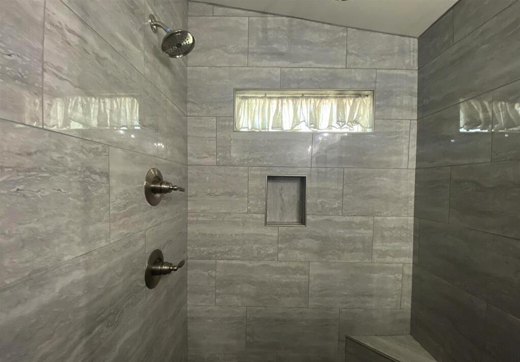 1106 W gregory Street