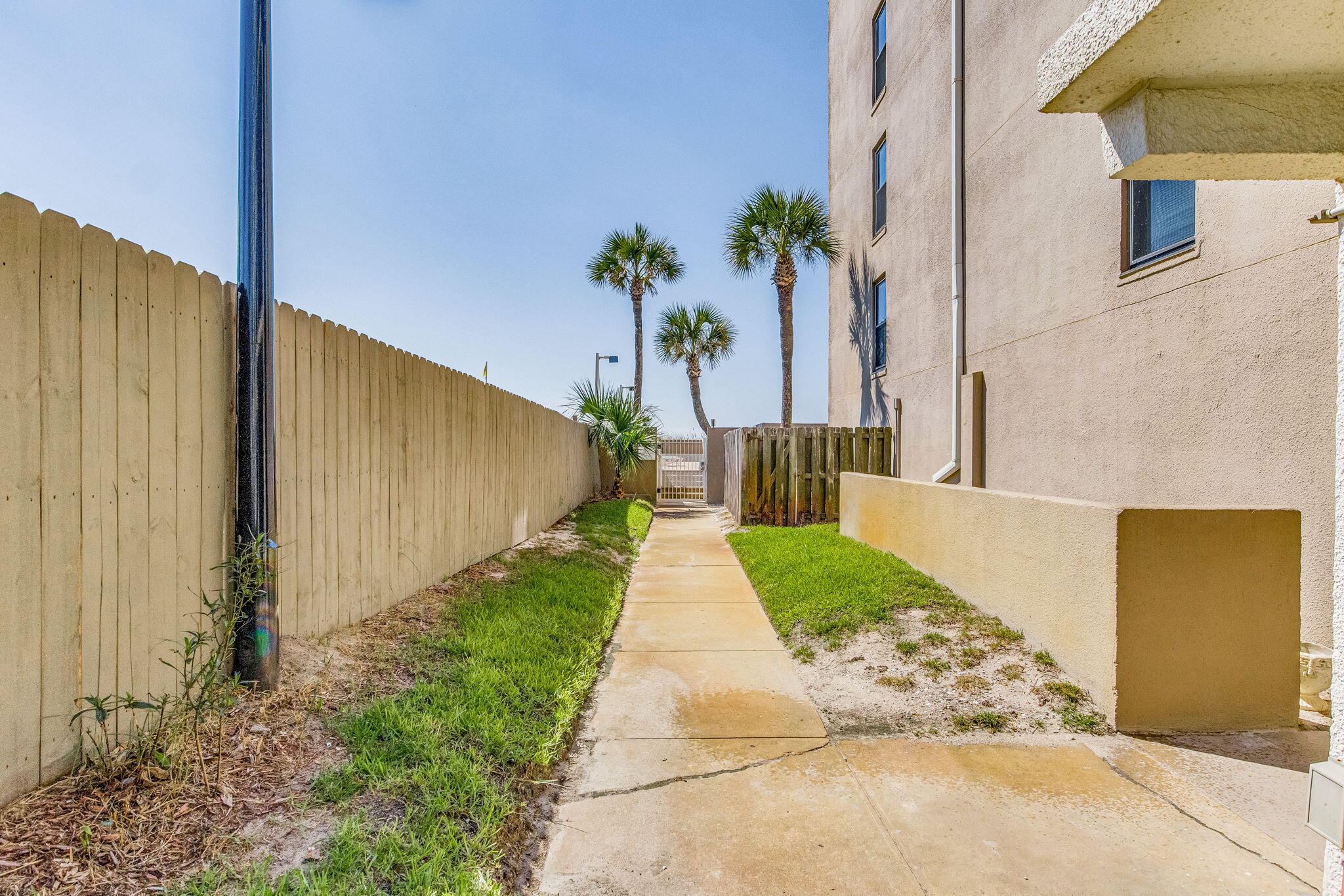 770 Sundial Court Unit: UNIT 102