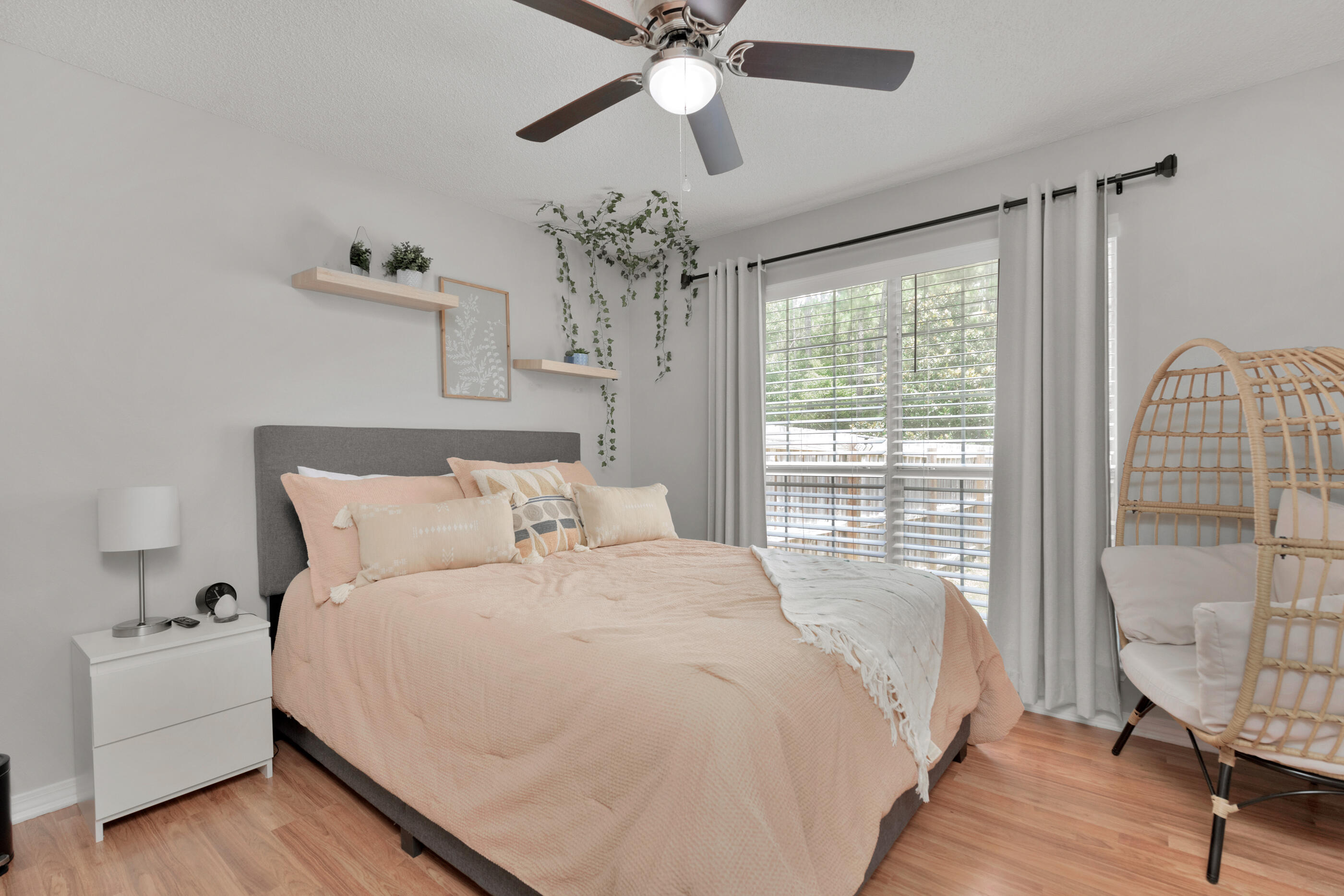 7152 Snug Waters Road