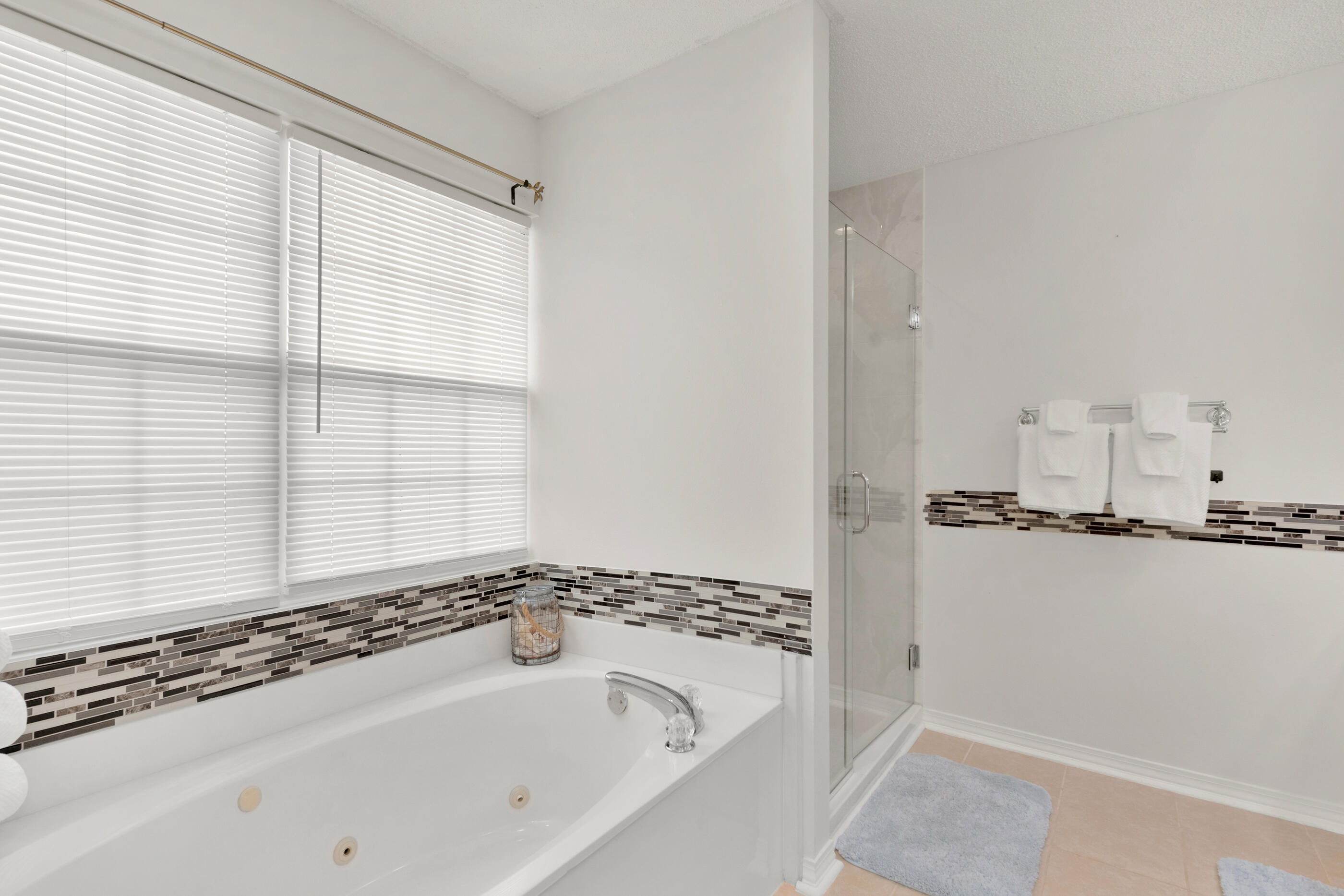 7152 Snug Waters Road