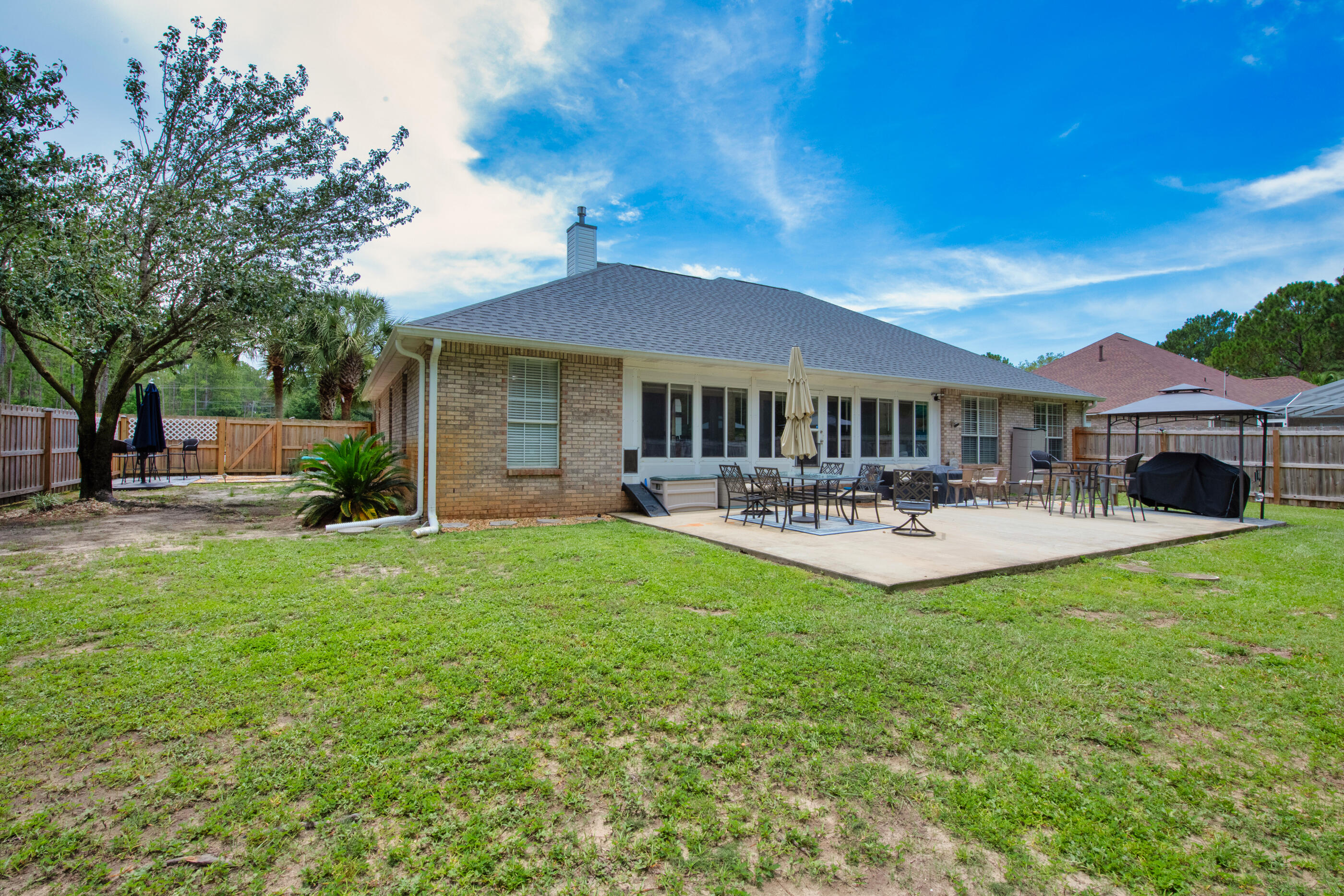 7152 Snug Waters Road