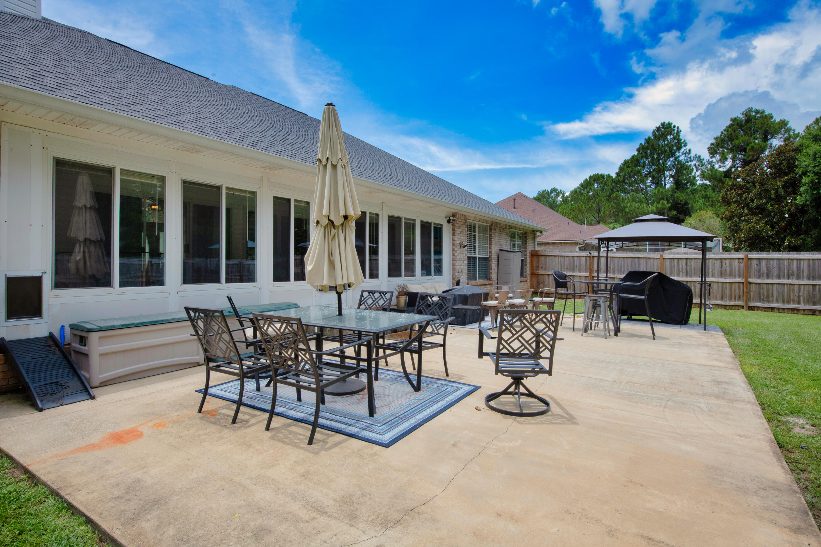 7152 Snug Waters Road