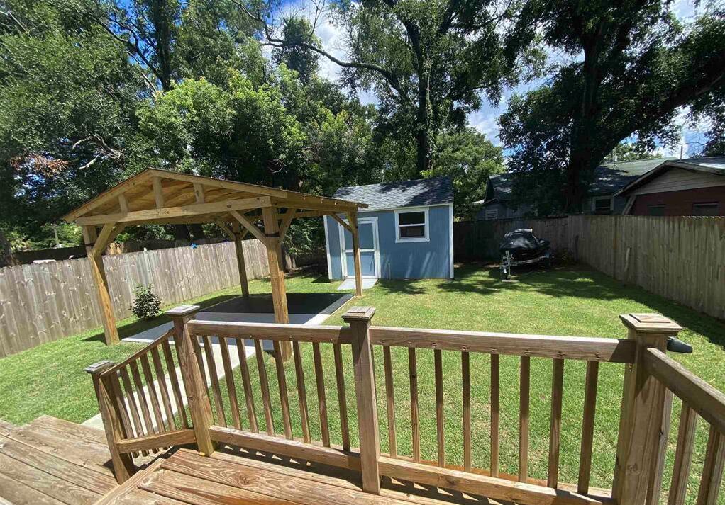 1106 W gregory Street