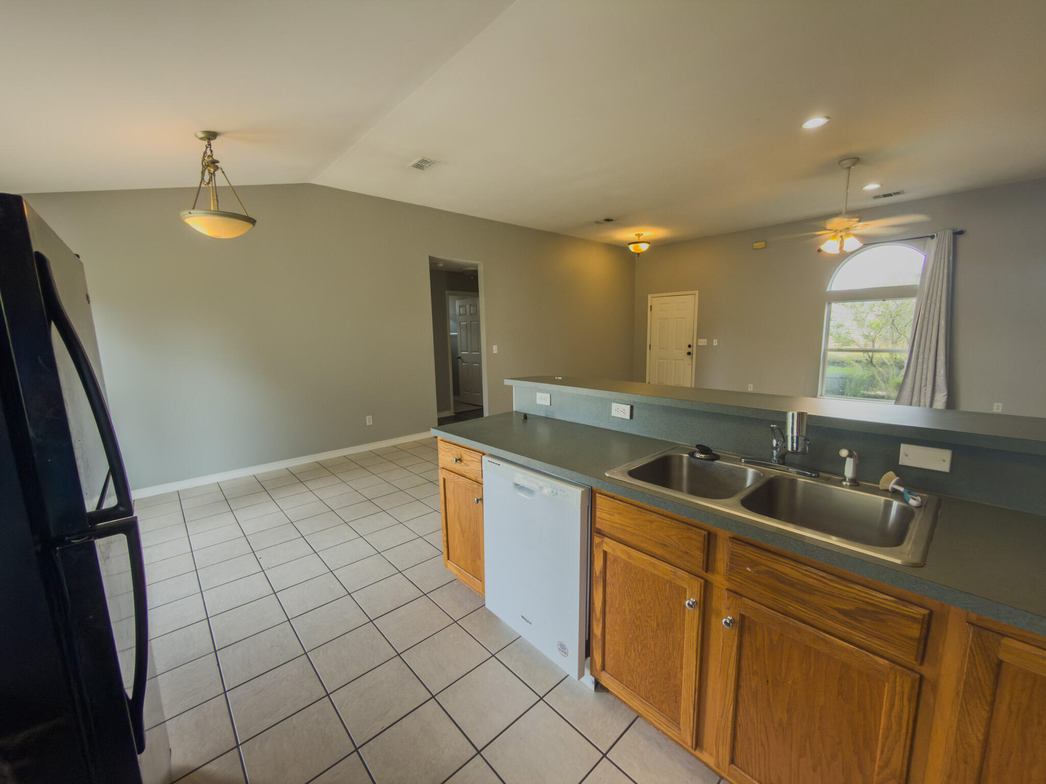 2548 Houston Circle