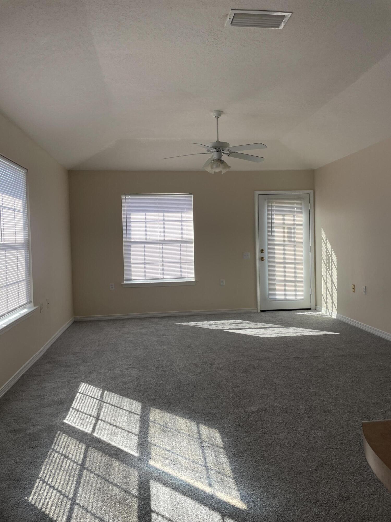 5539 Sea Spray Court