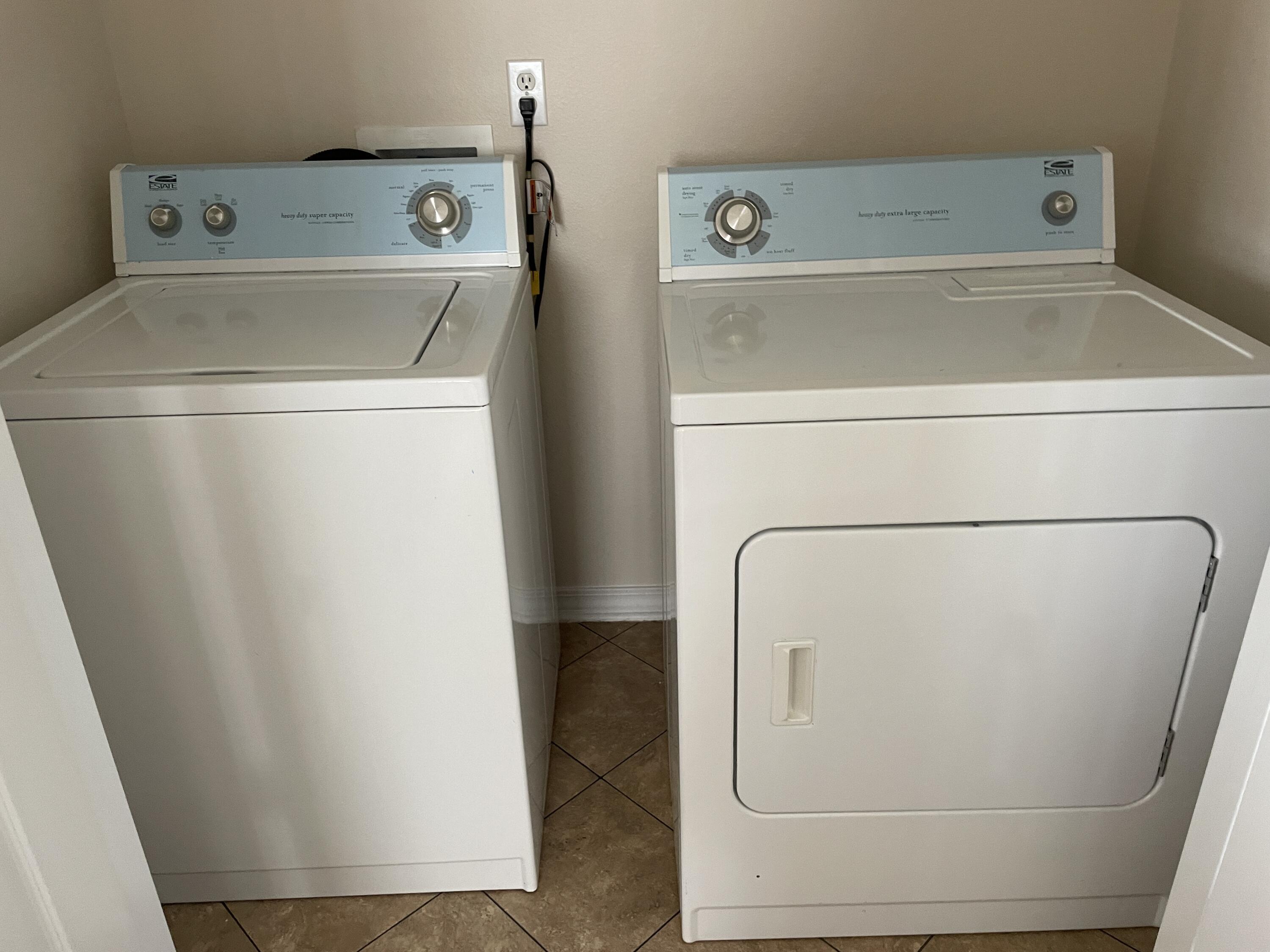 5539 Sea Spray Court