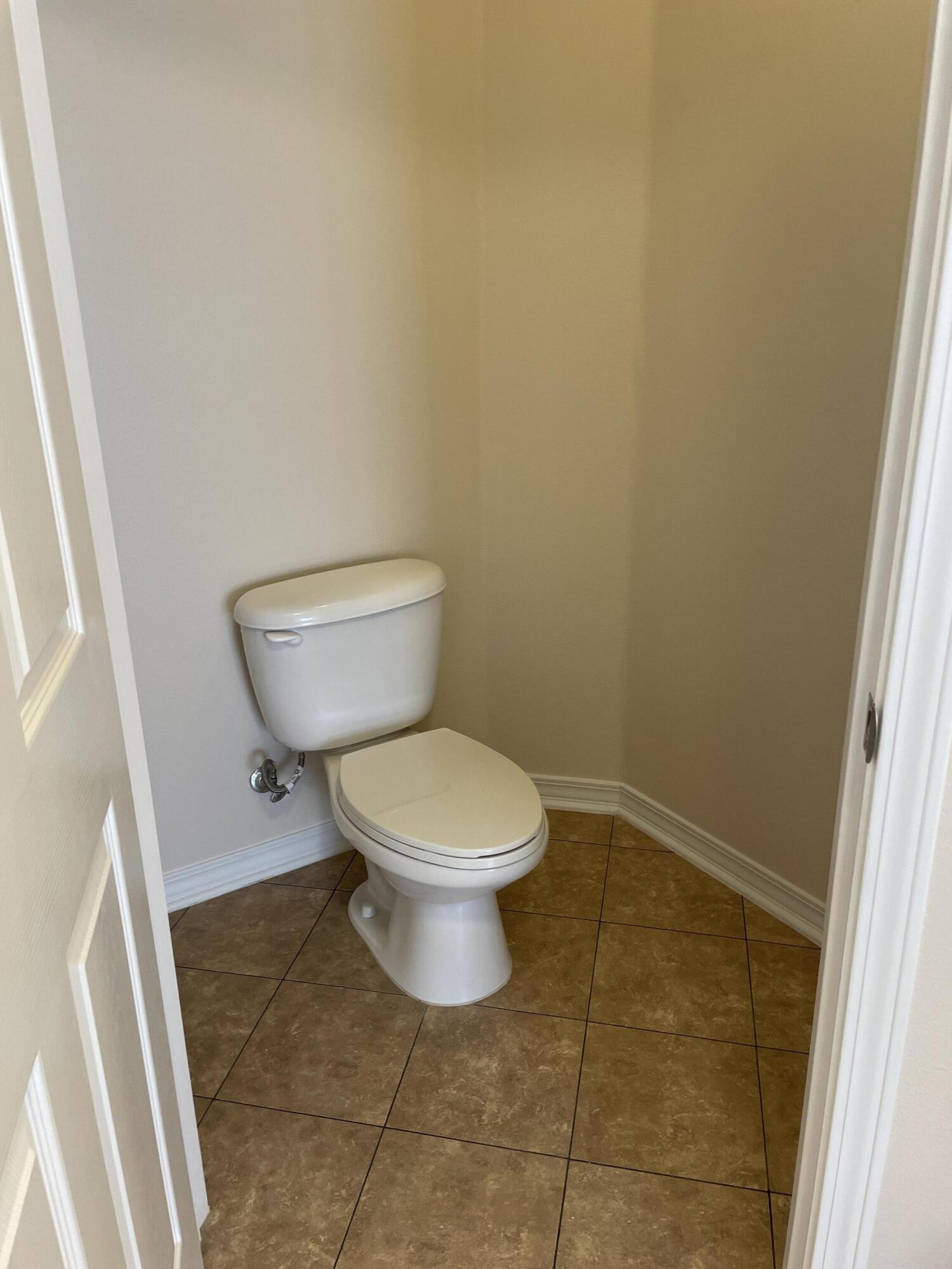 5539 Sea Spray Court