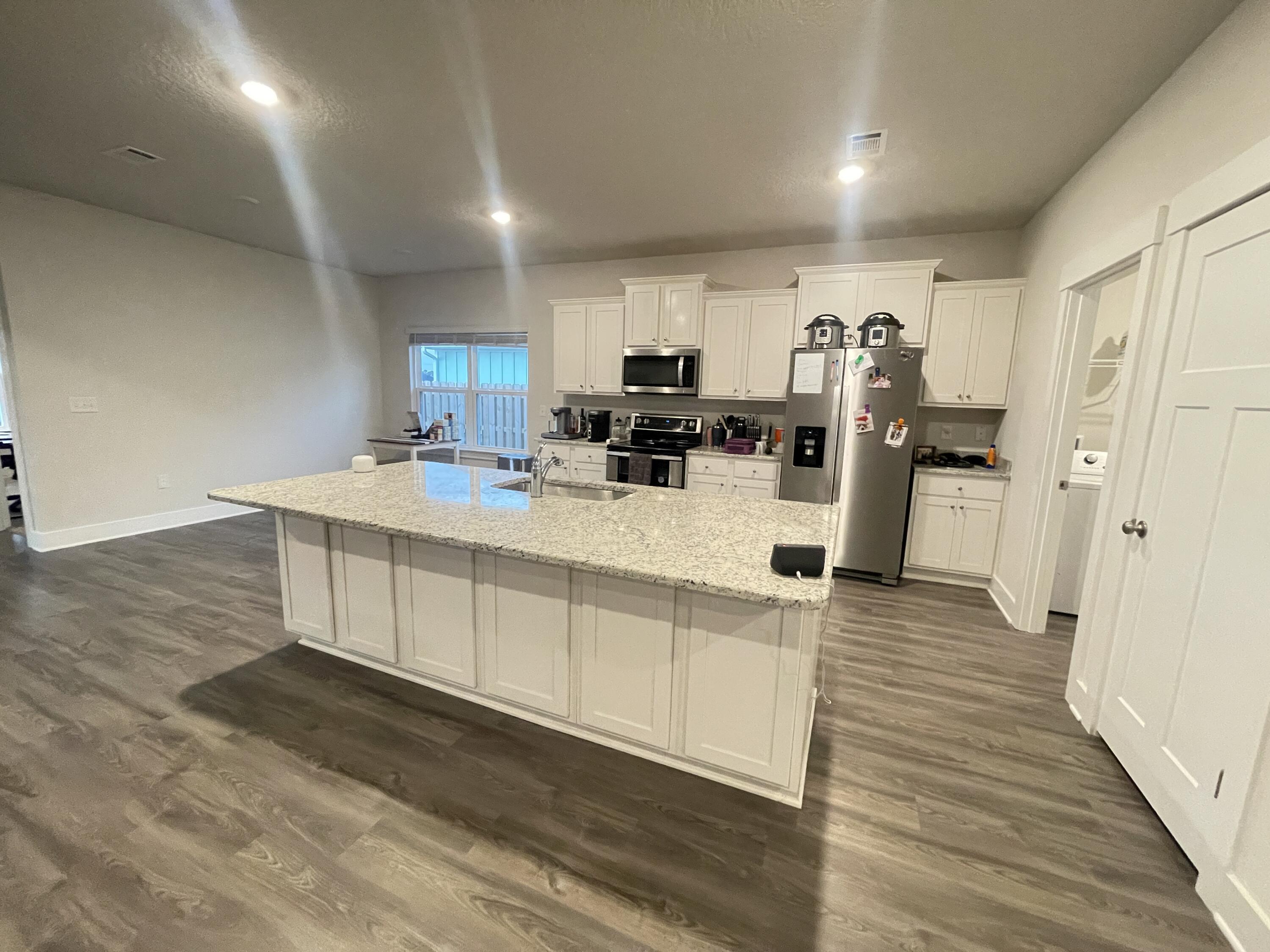 6172 Forest Bay Avenue