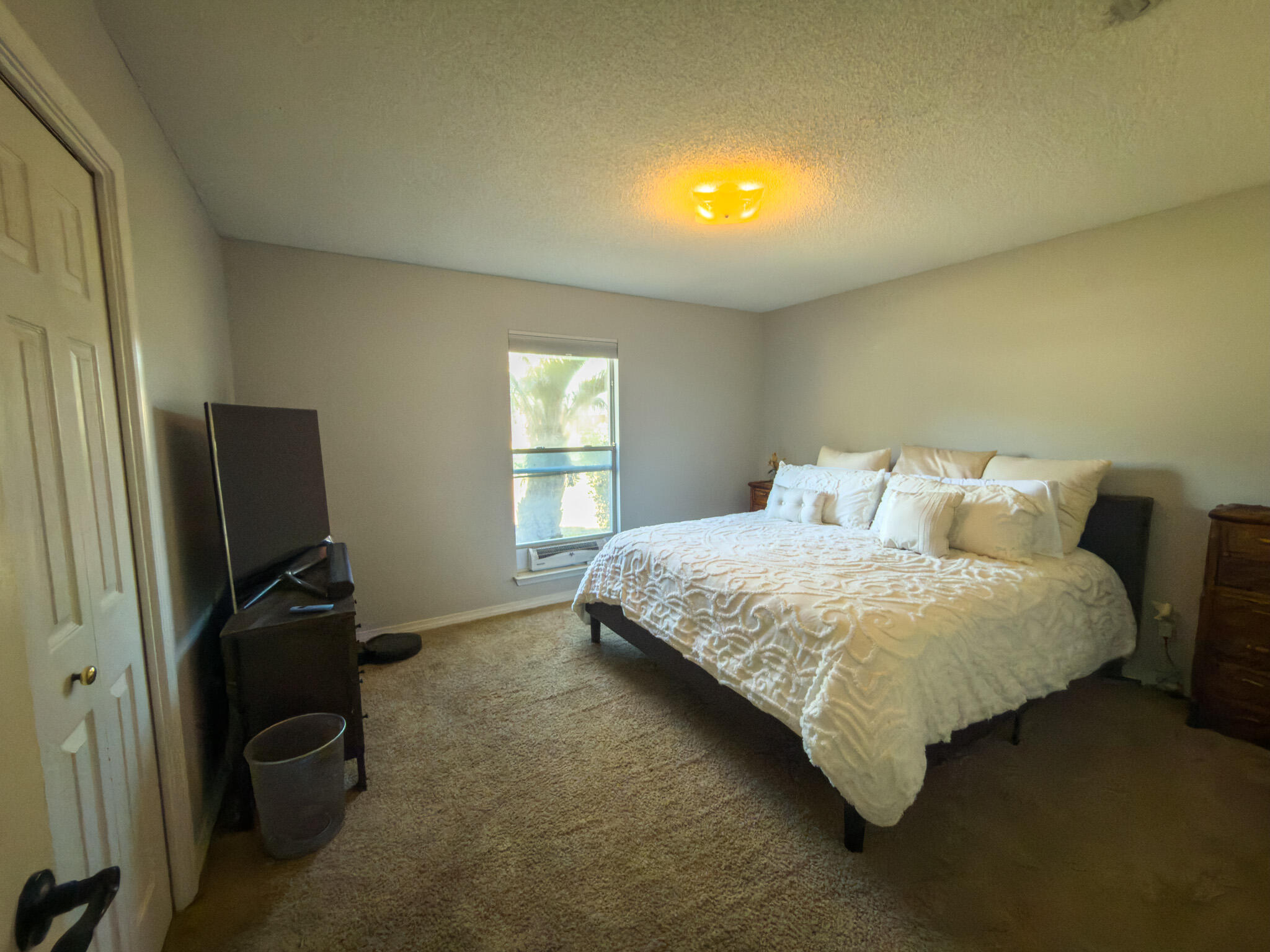2381 Hilton Drive