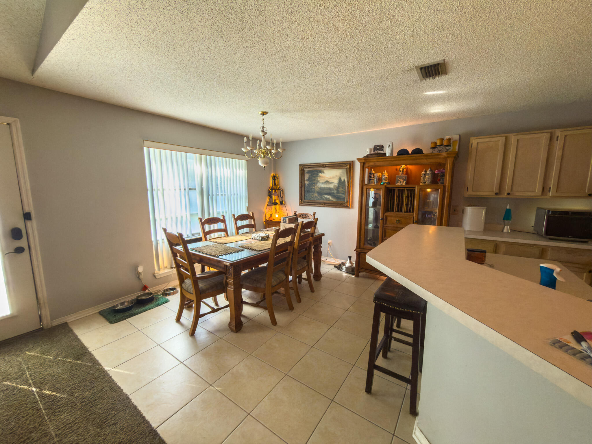 2381 Hilton Drive