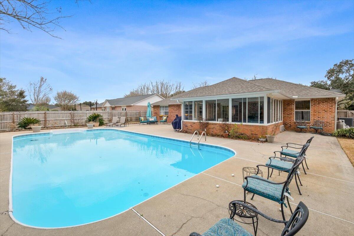 8134 Country Bay Boulevard