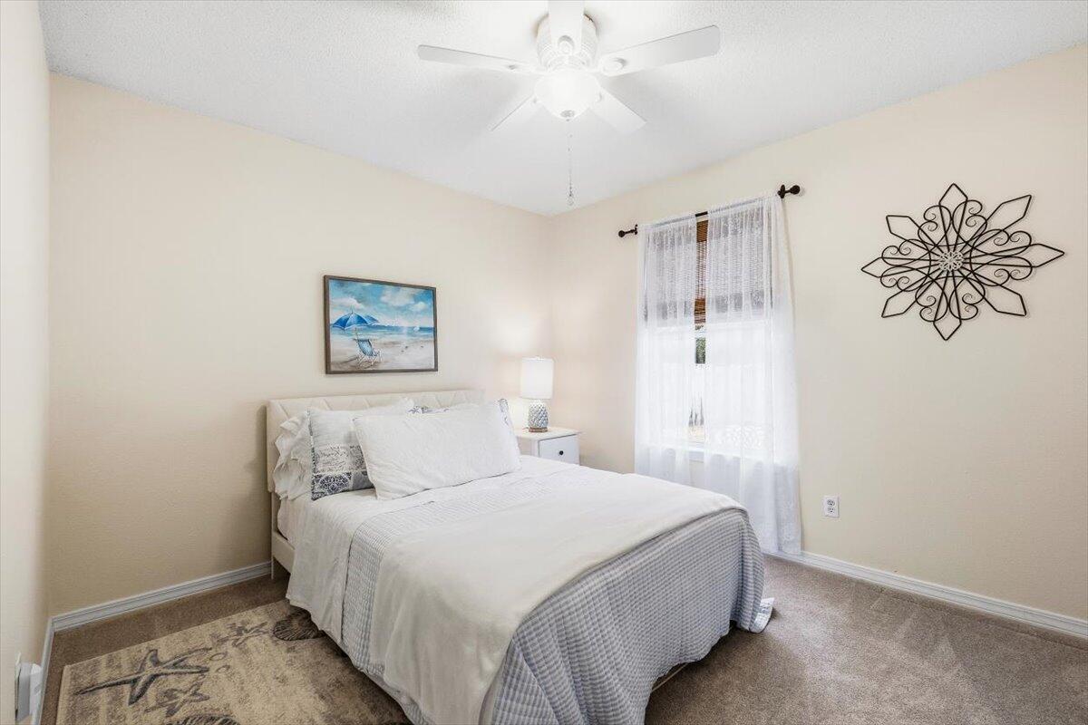 8134 Country Bay Boulevard