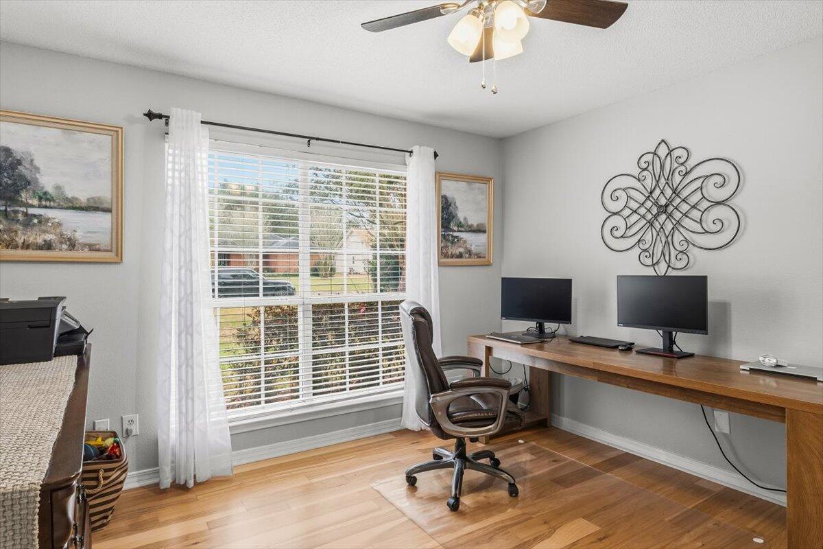 8134 Country Bay Boulevard