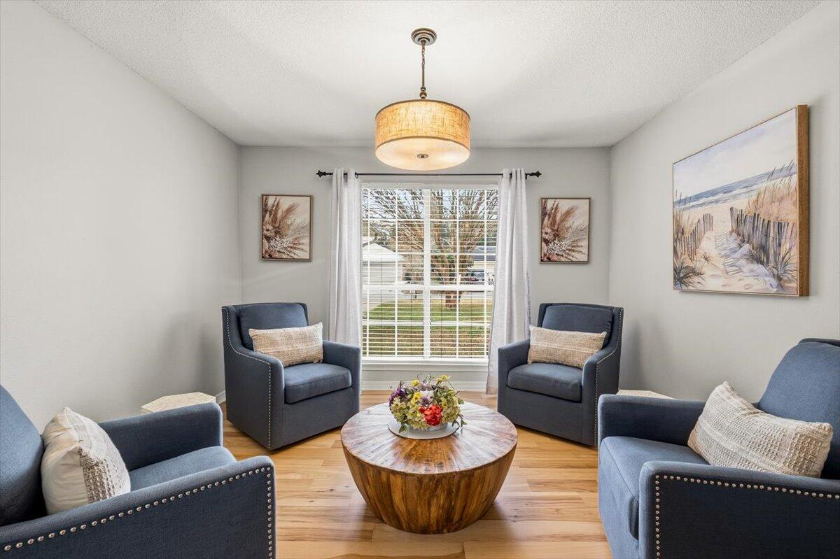 8134 Country Bay Boulevard