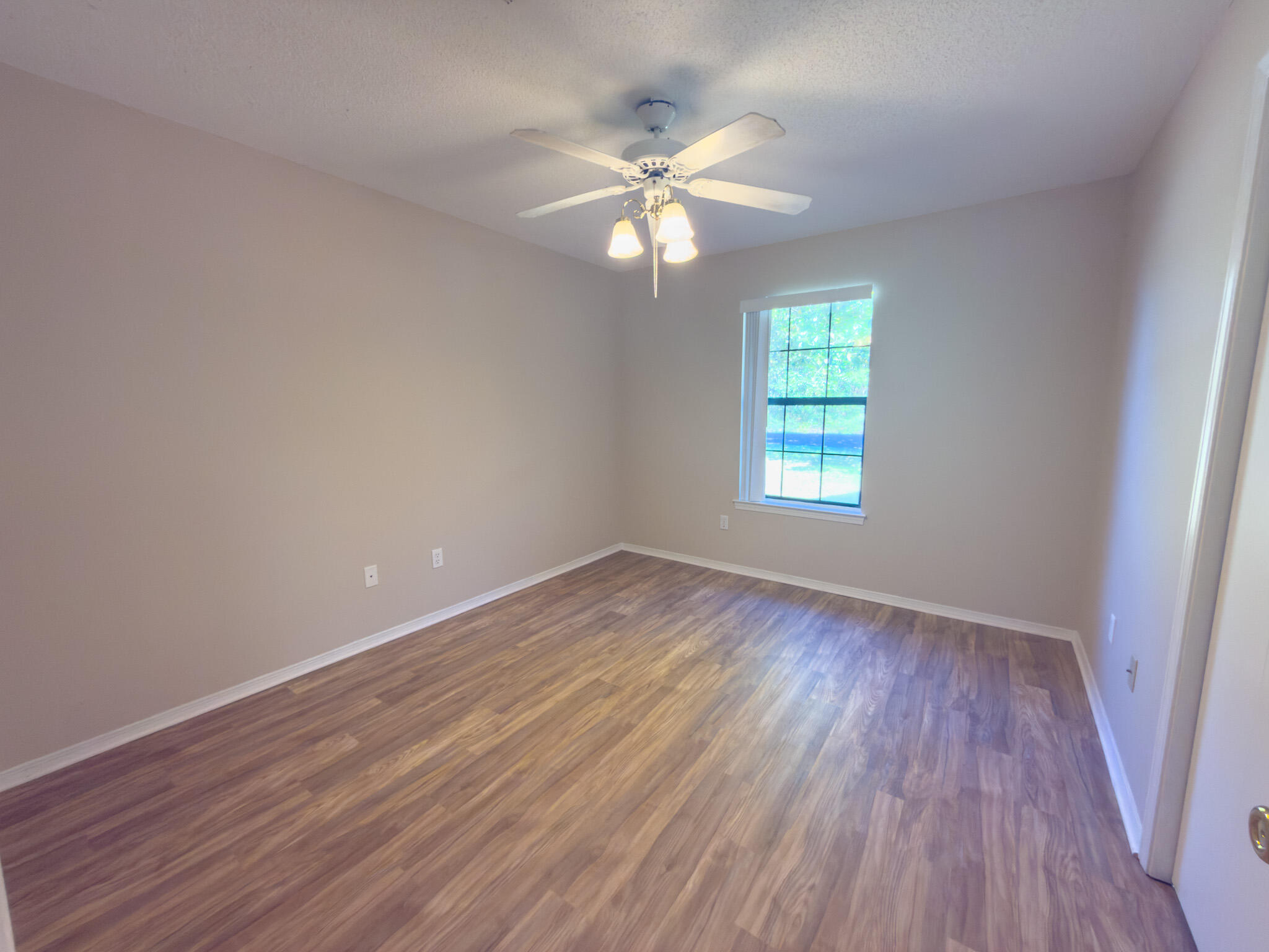 2109 Bellmeade Circle