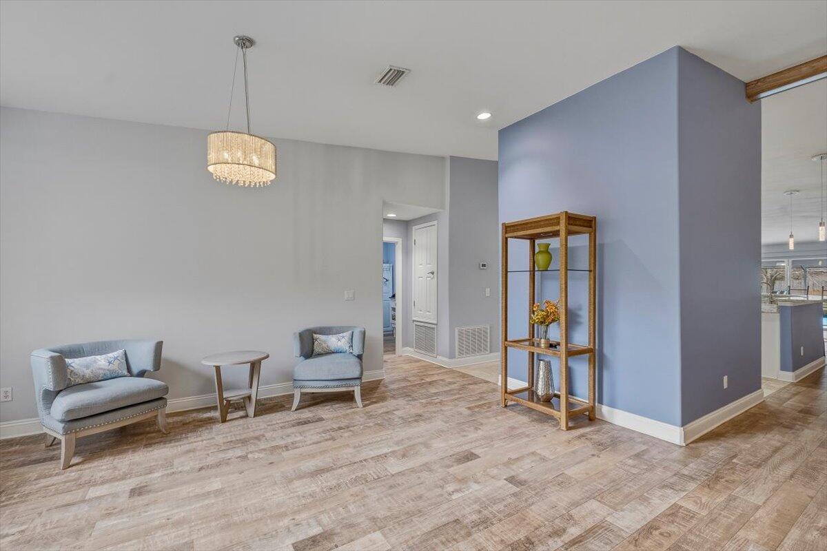 2575 2nd Court