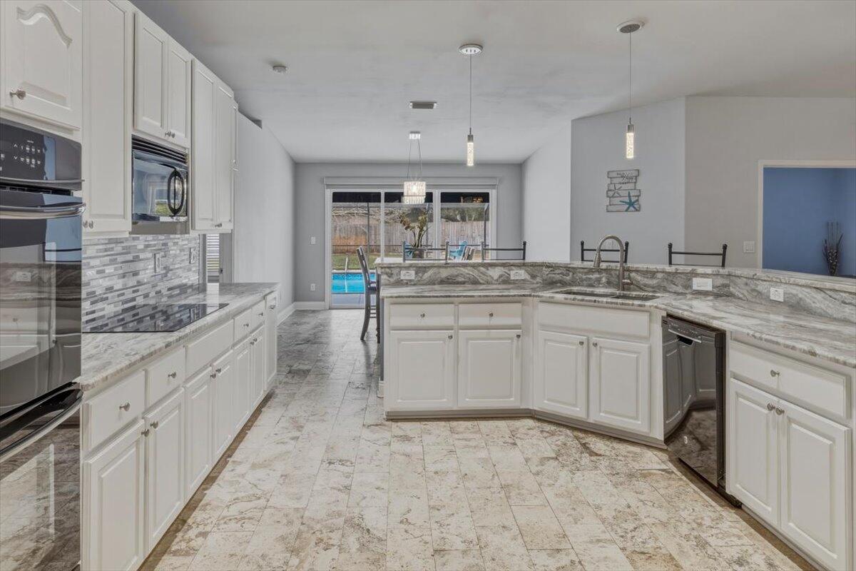 2575 2nd Court