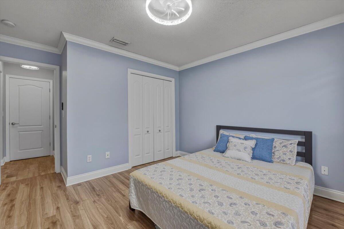 2575 2nd Court