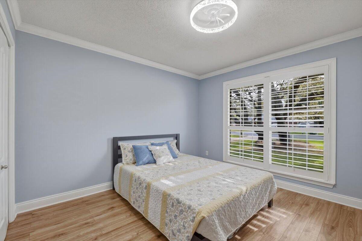 2575 2nd Court