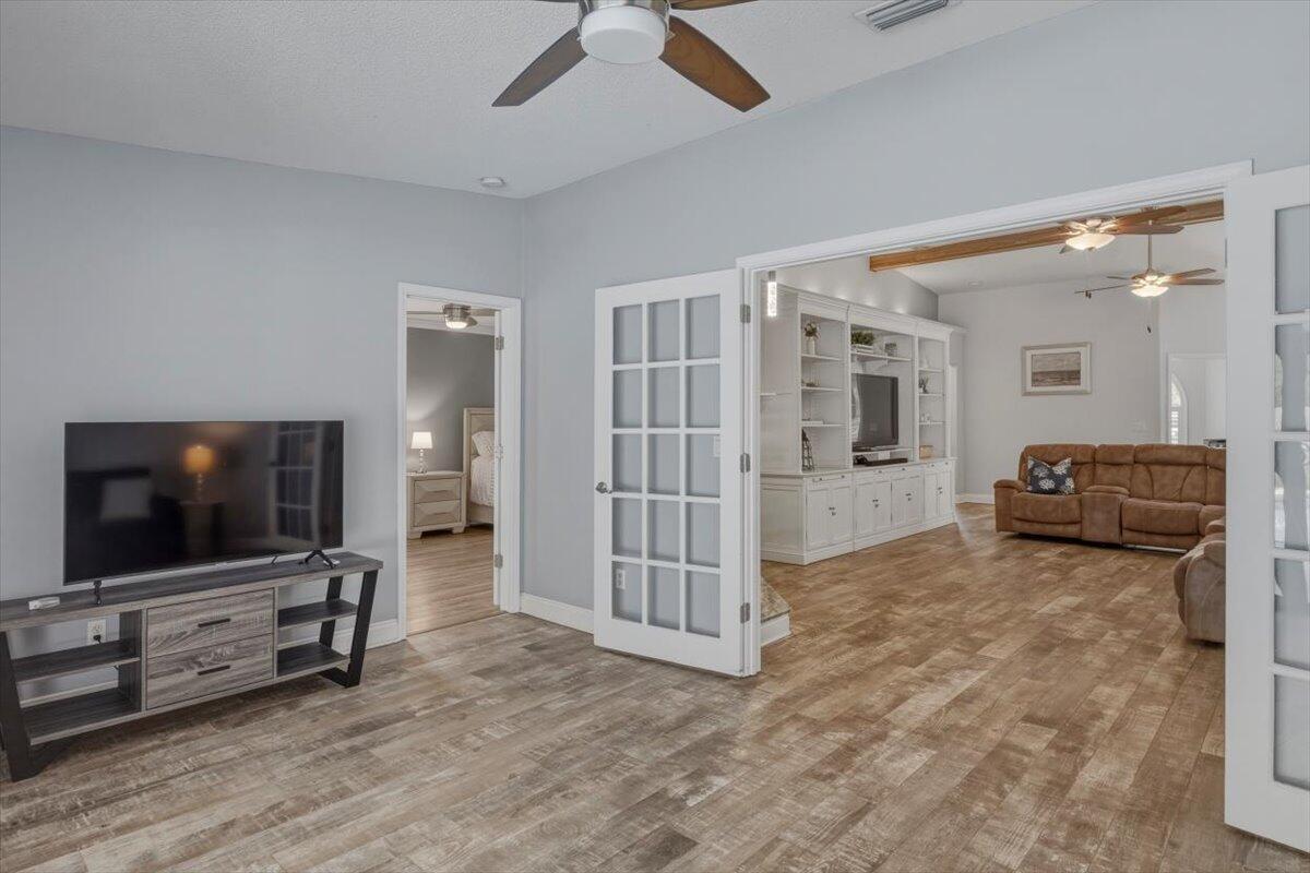 2575 2nd Court