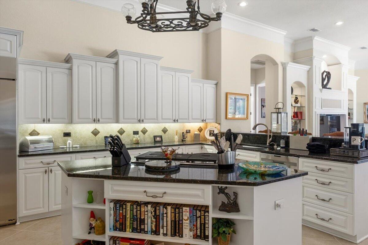 2835 Pebble Beach Drive