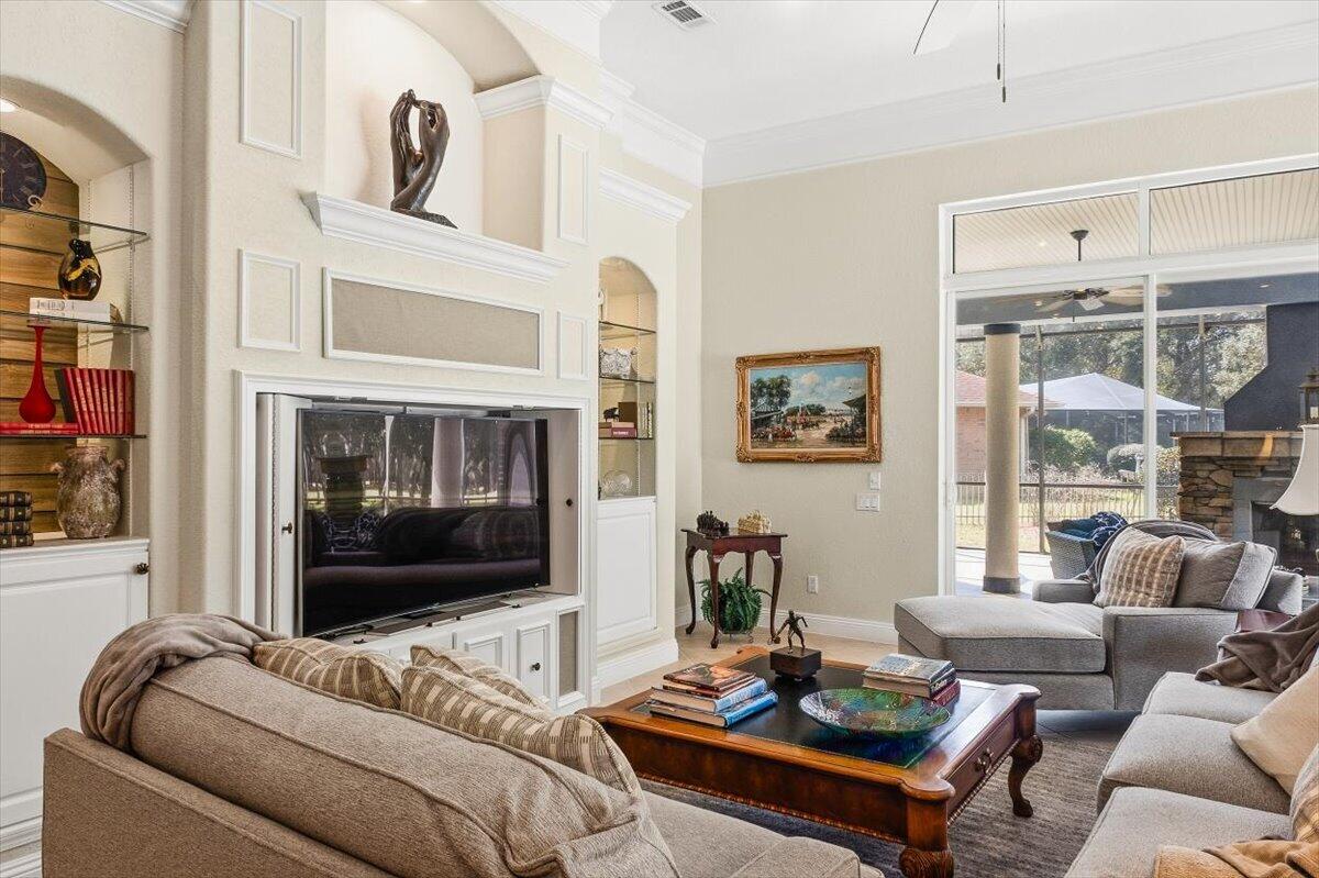 2835 Pebble Beach Drive