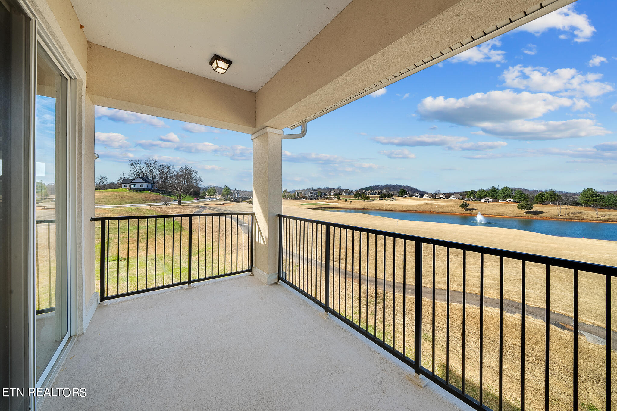 535 Rarity Bay Pkwy, 302 D