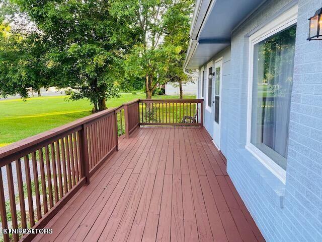 7005 Washington Pike