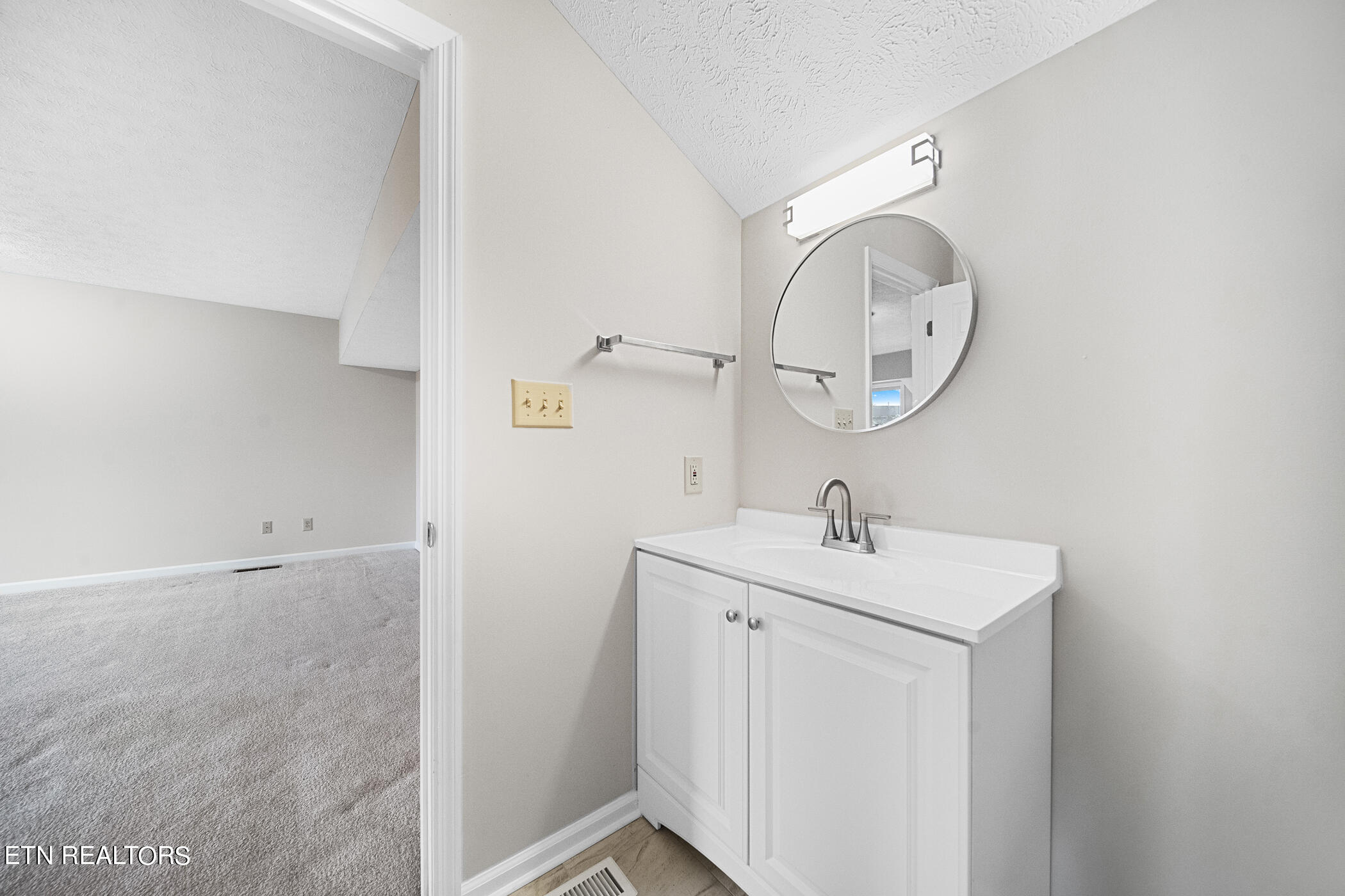 7603 Breckenridge Lane