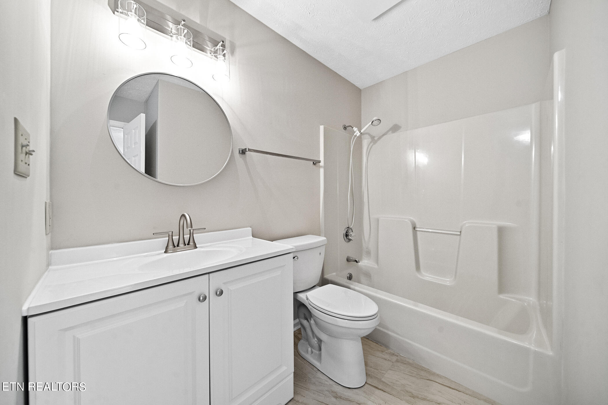 7603 Breckenridge Lane