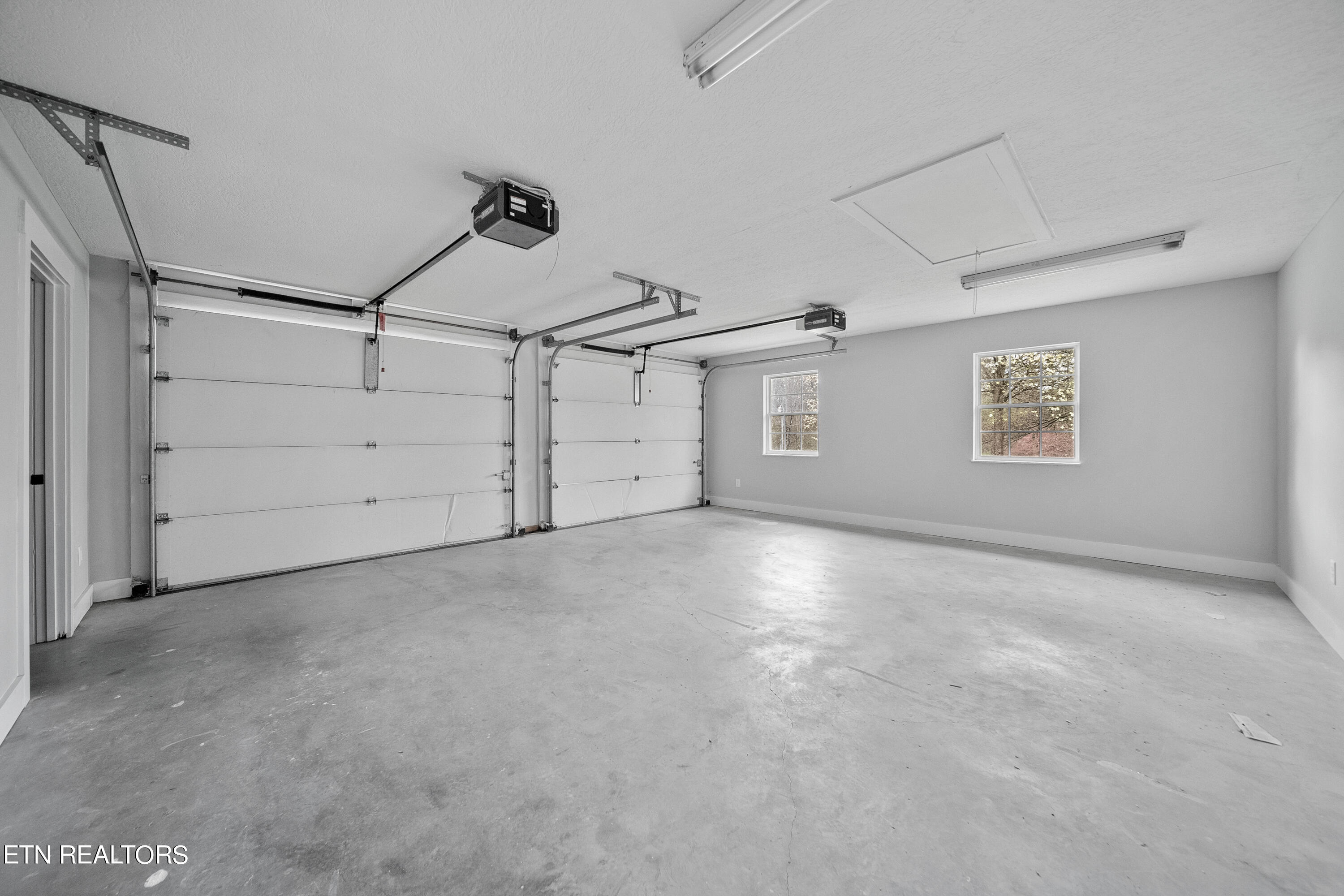 1355 Springview Circle