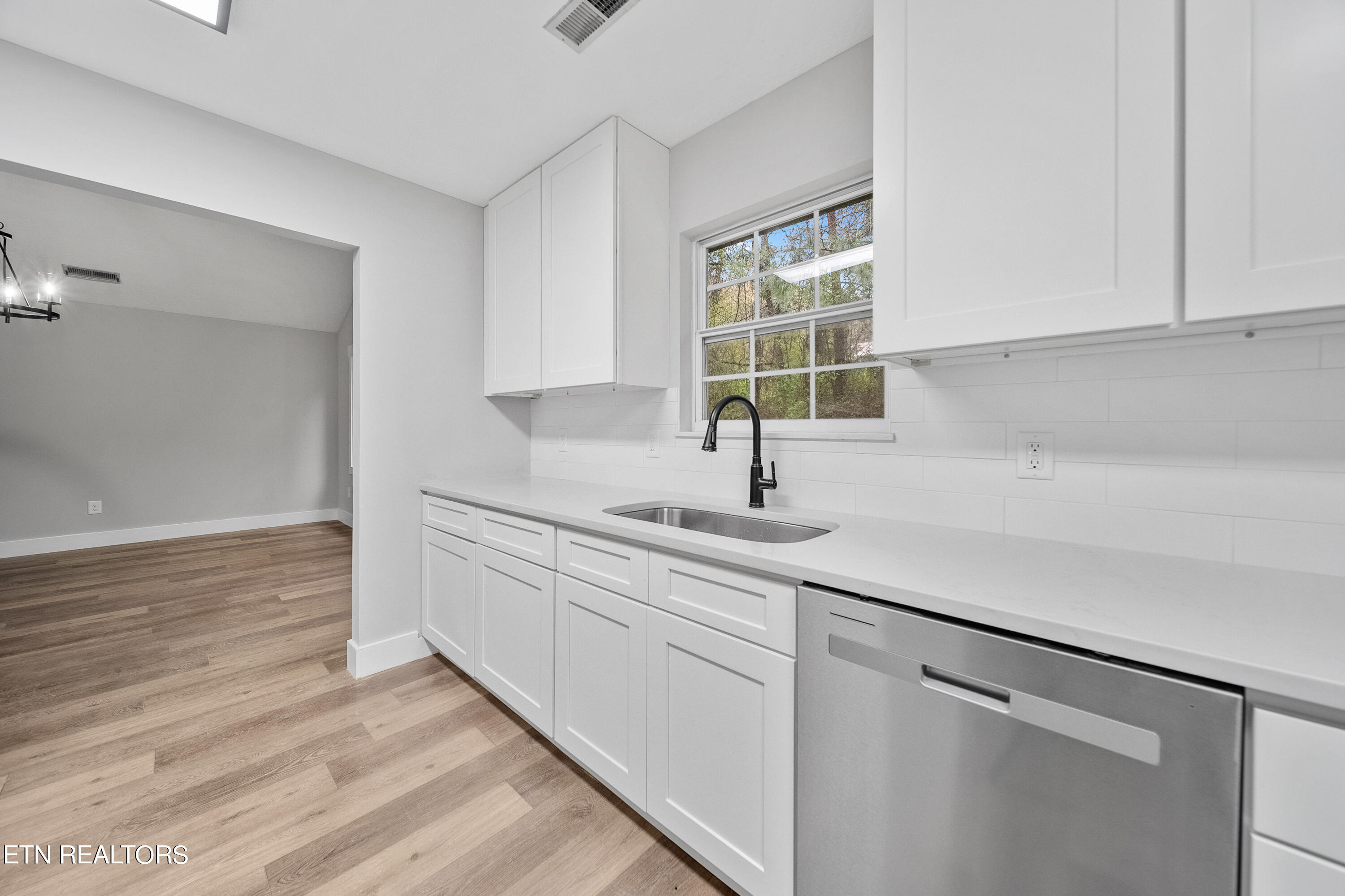 1355 Springview Circle