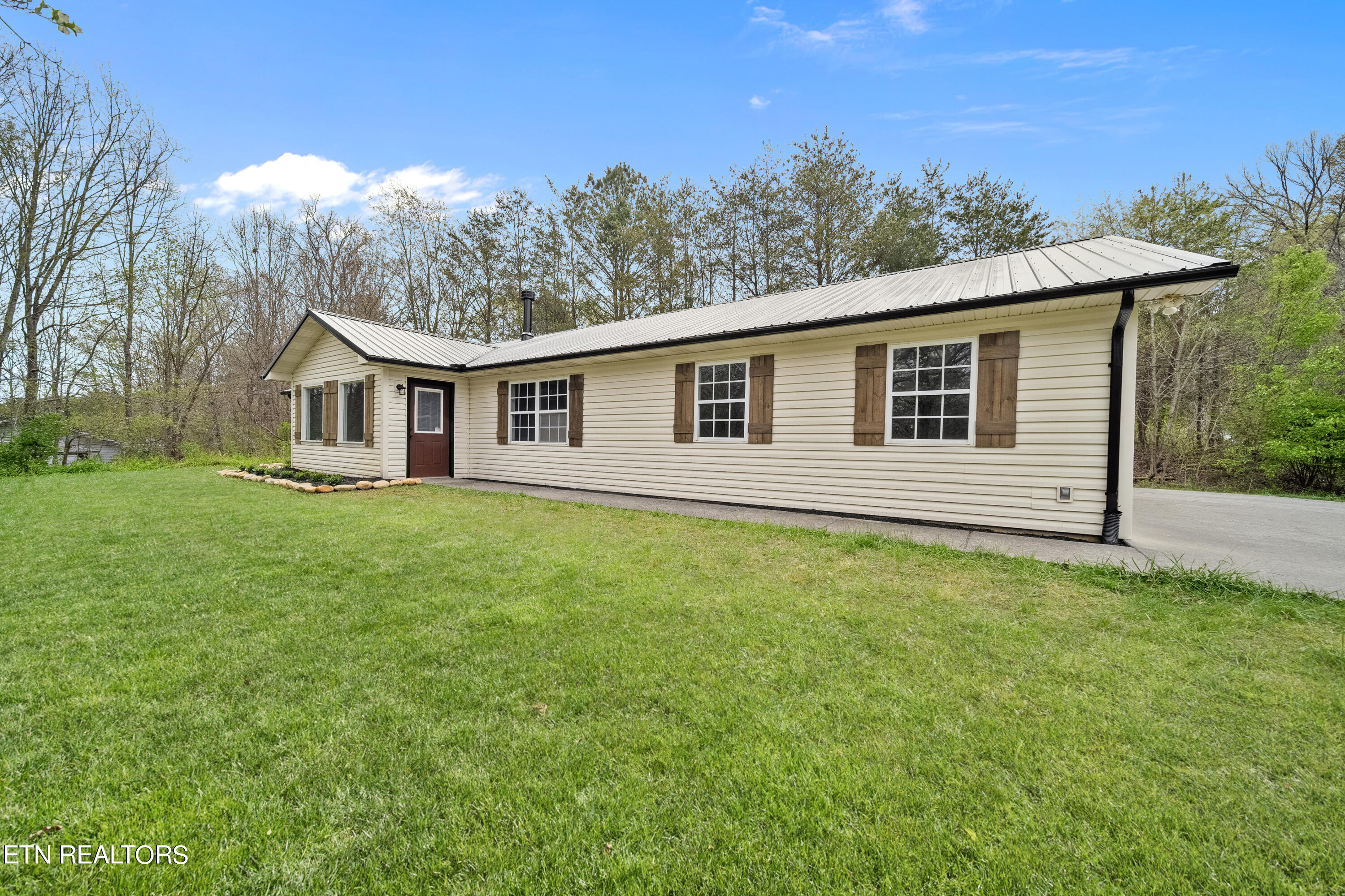 1355 Springview Circle