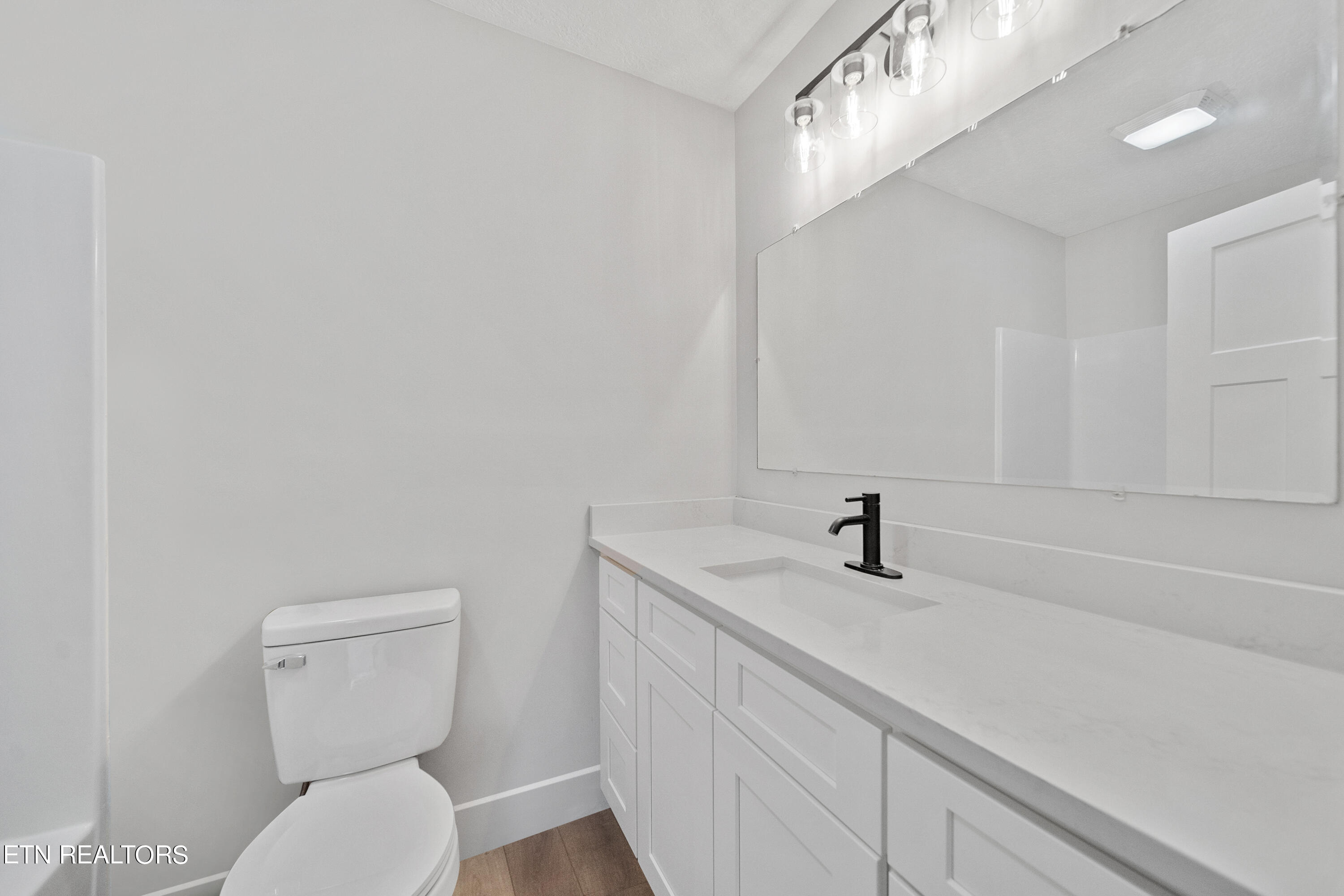 1355 Springview Circle