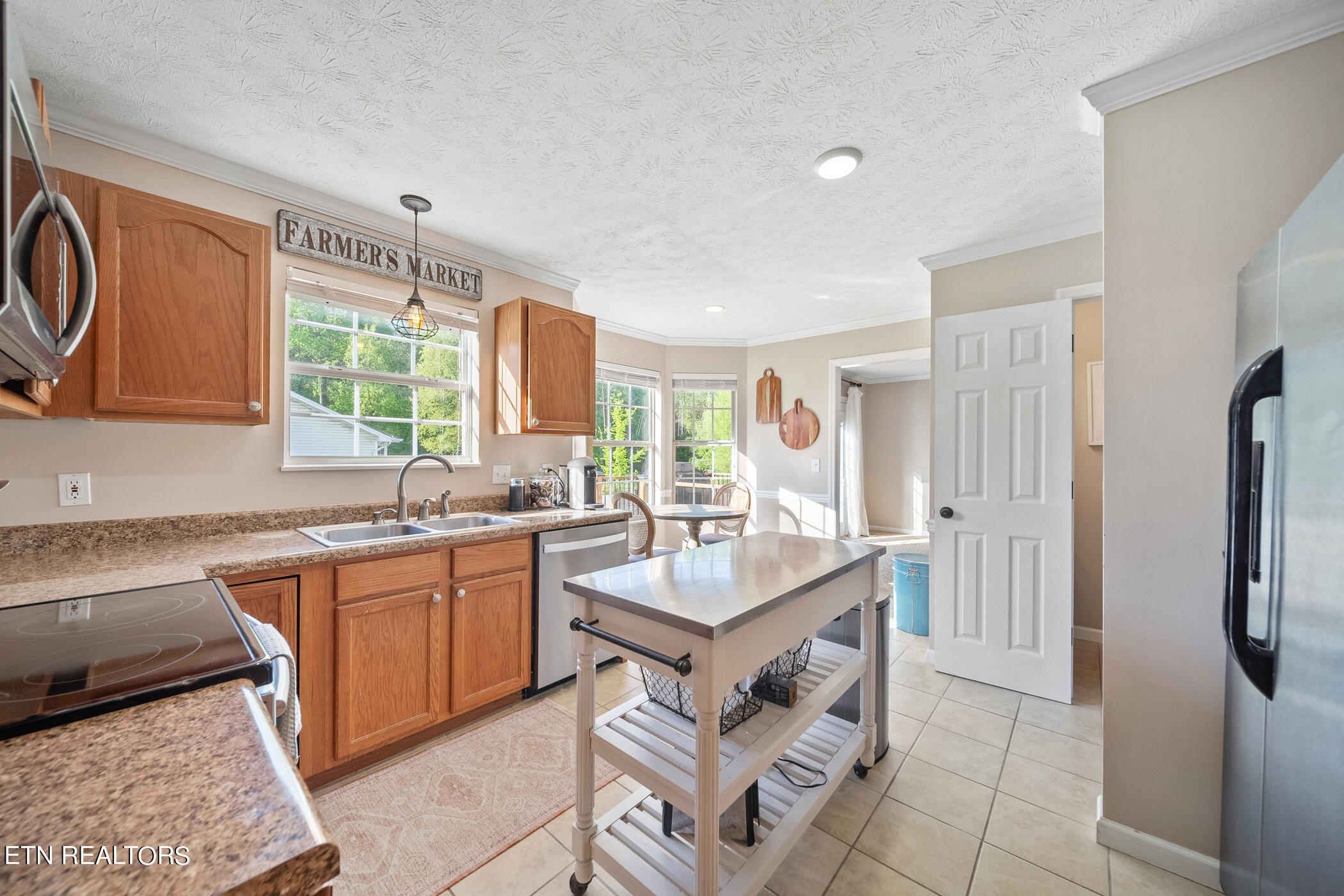 4510 Aylesbury Drive