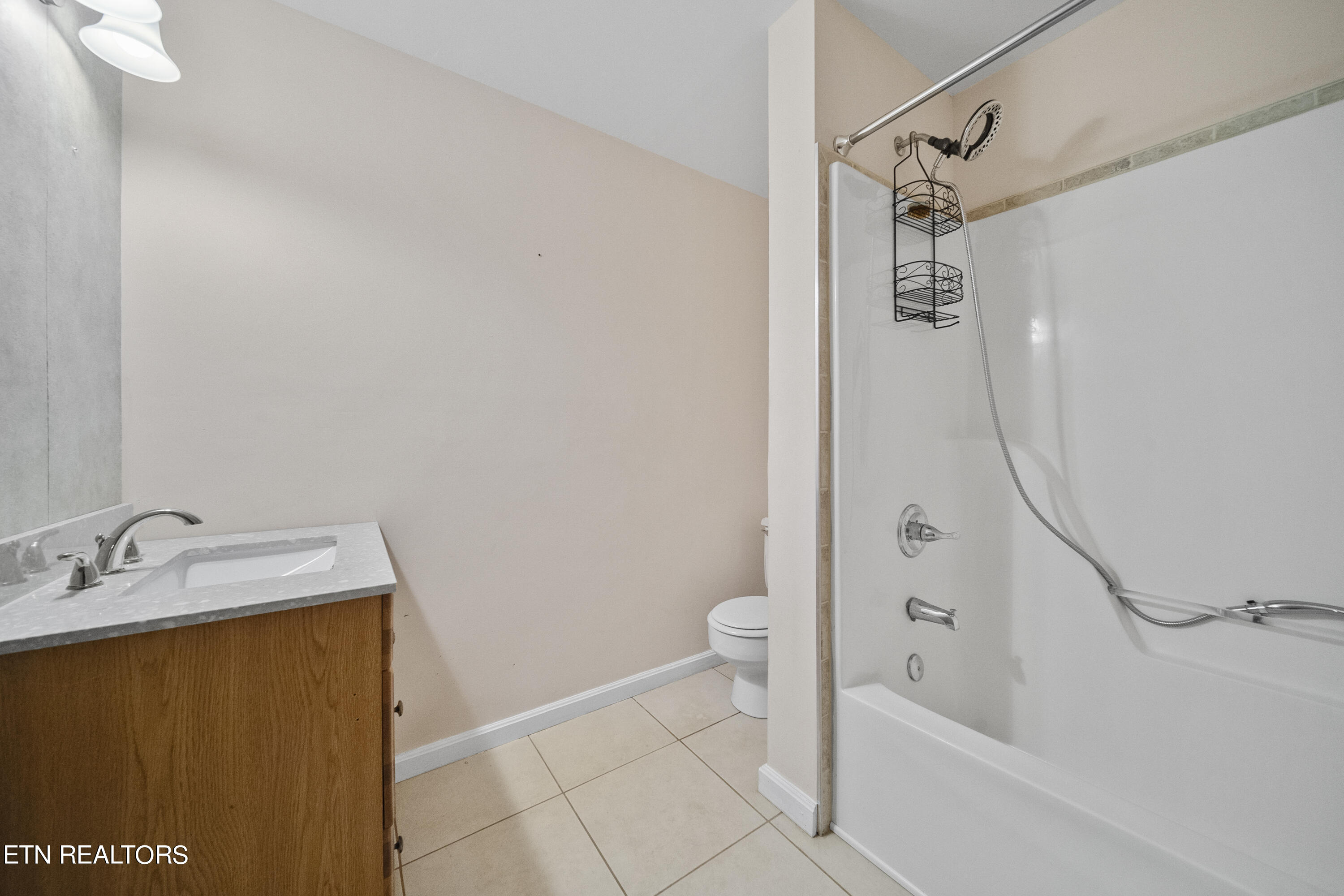 8424 Thorn Grove Pike