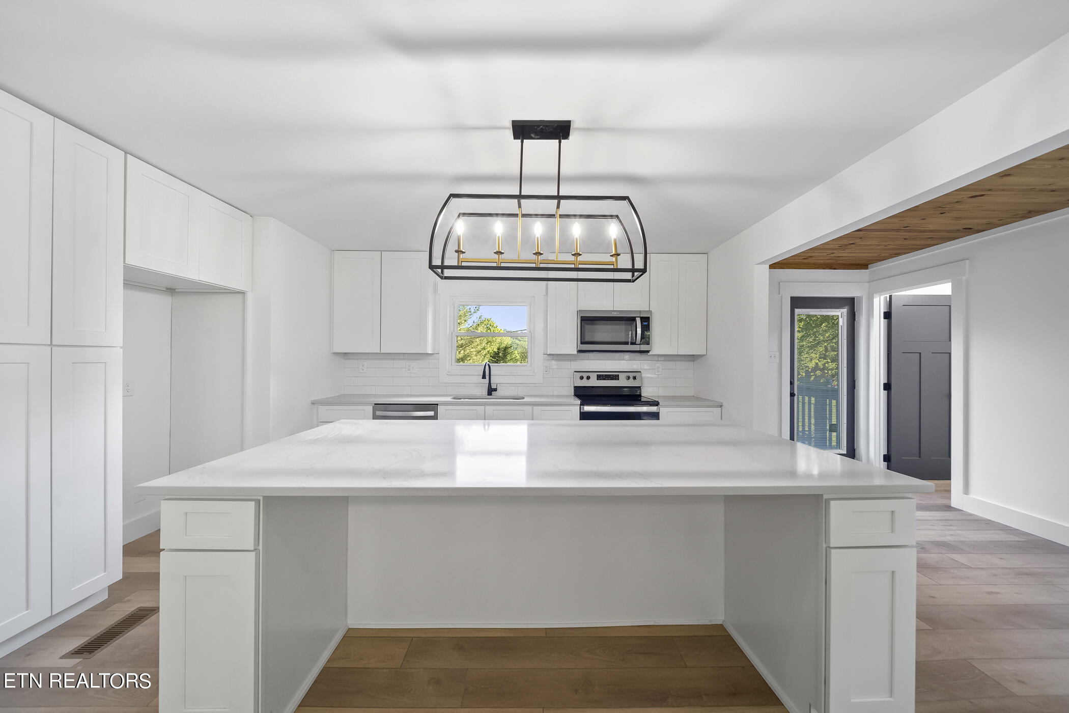 3925 Bud McMillan Rd