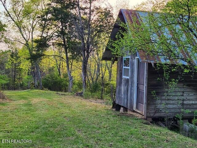 1509 Lundy Rd