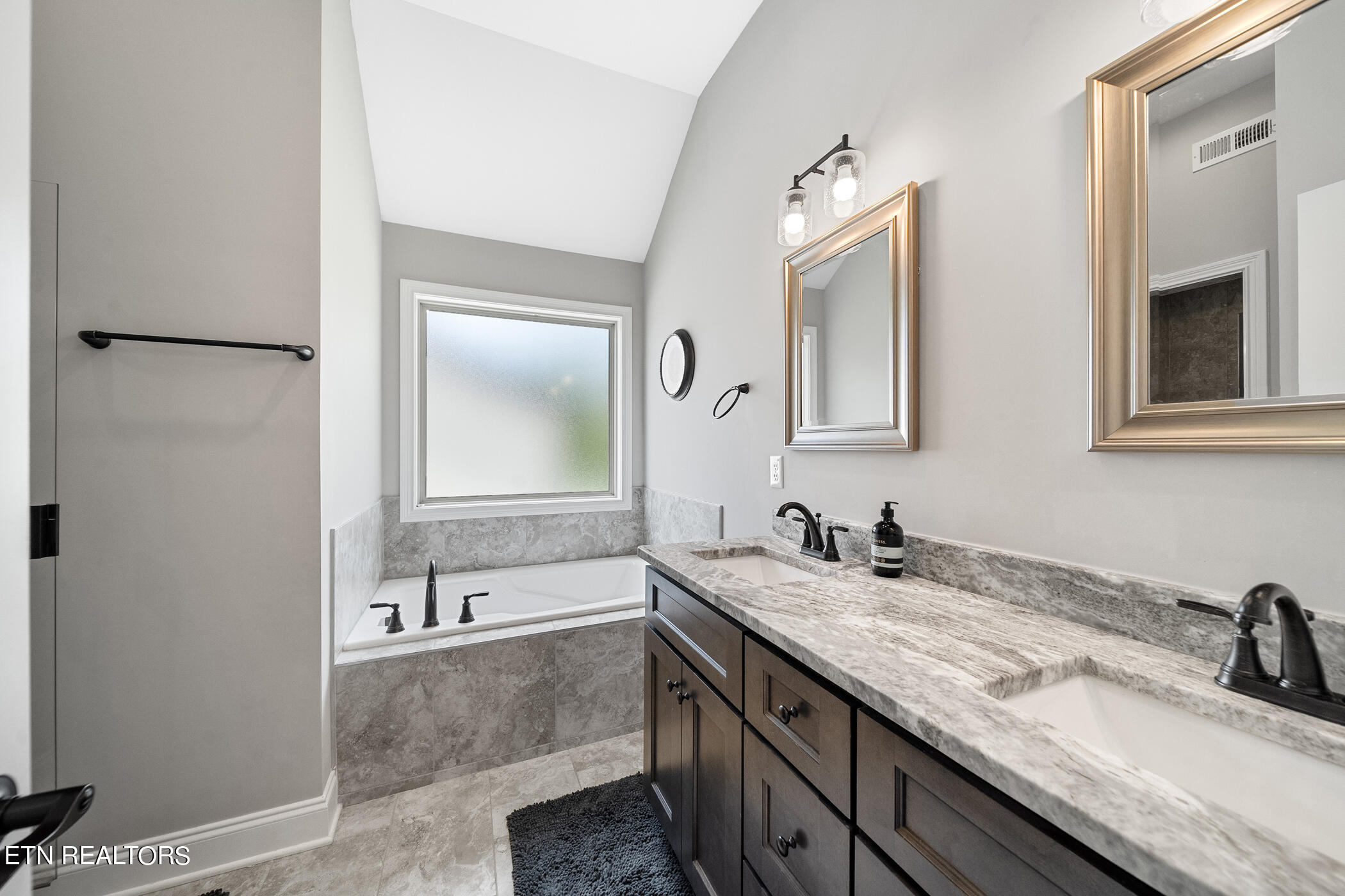 1461 Dream Catcher Drive