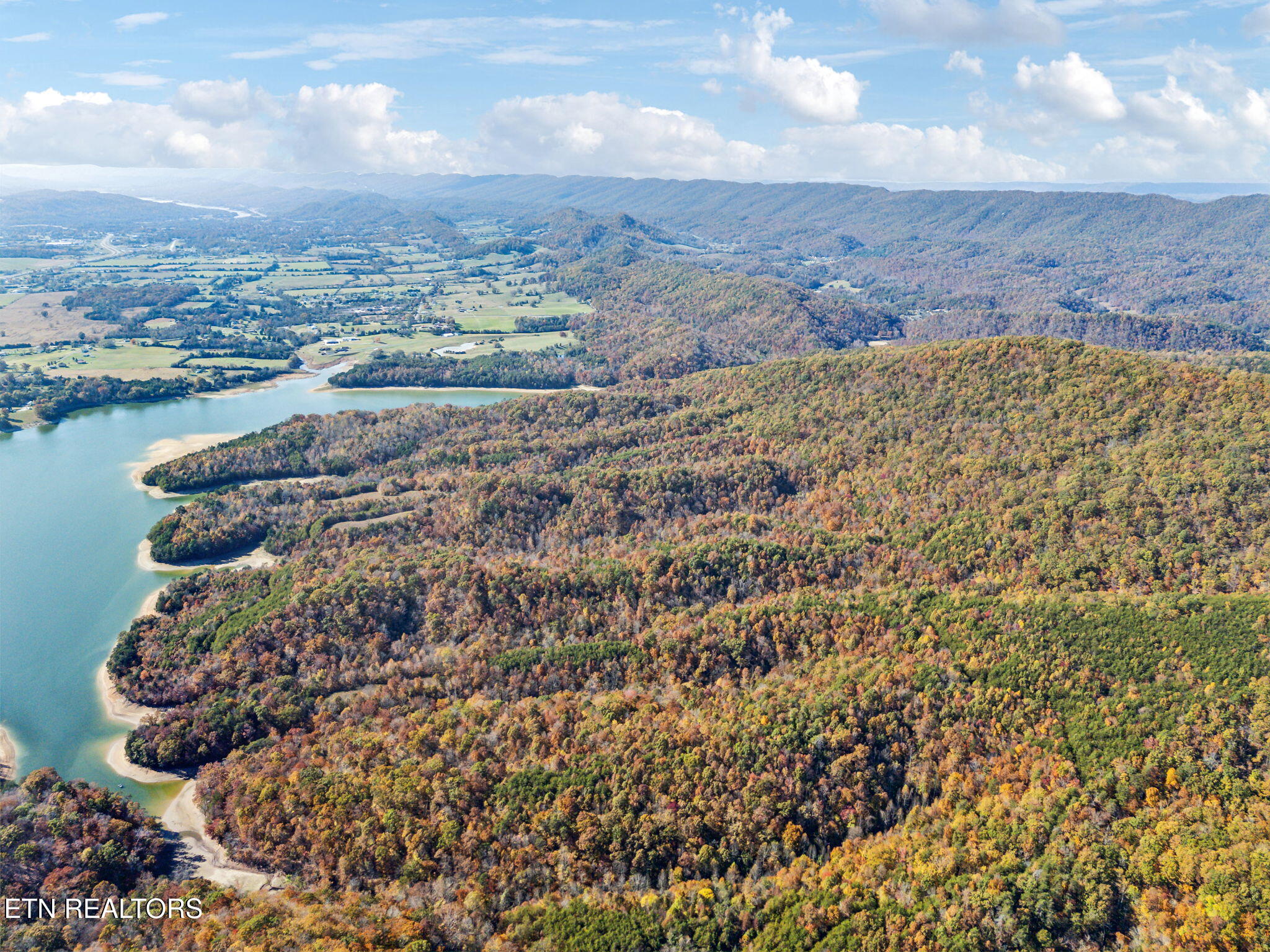 Mooresburg Springs Rd