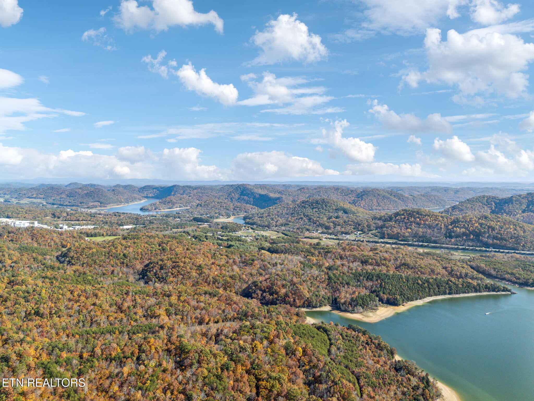 Mooresburg Springs Rd